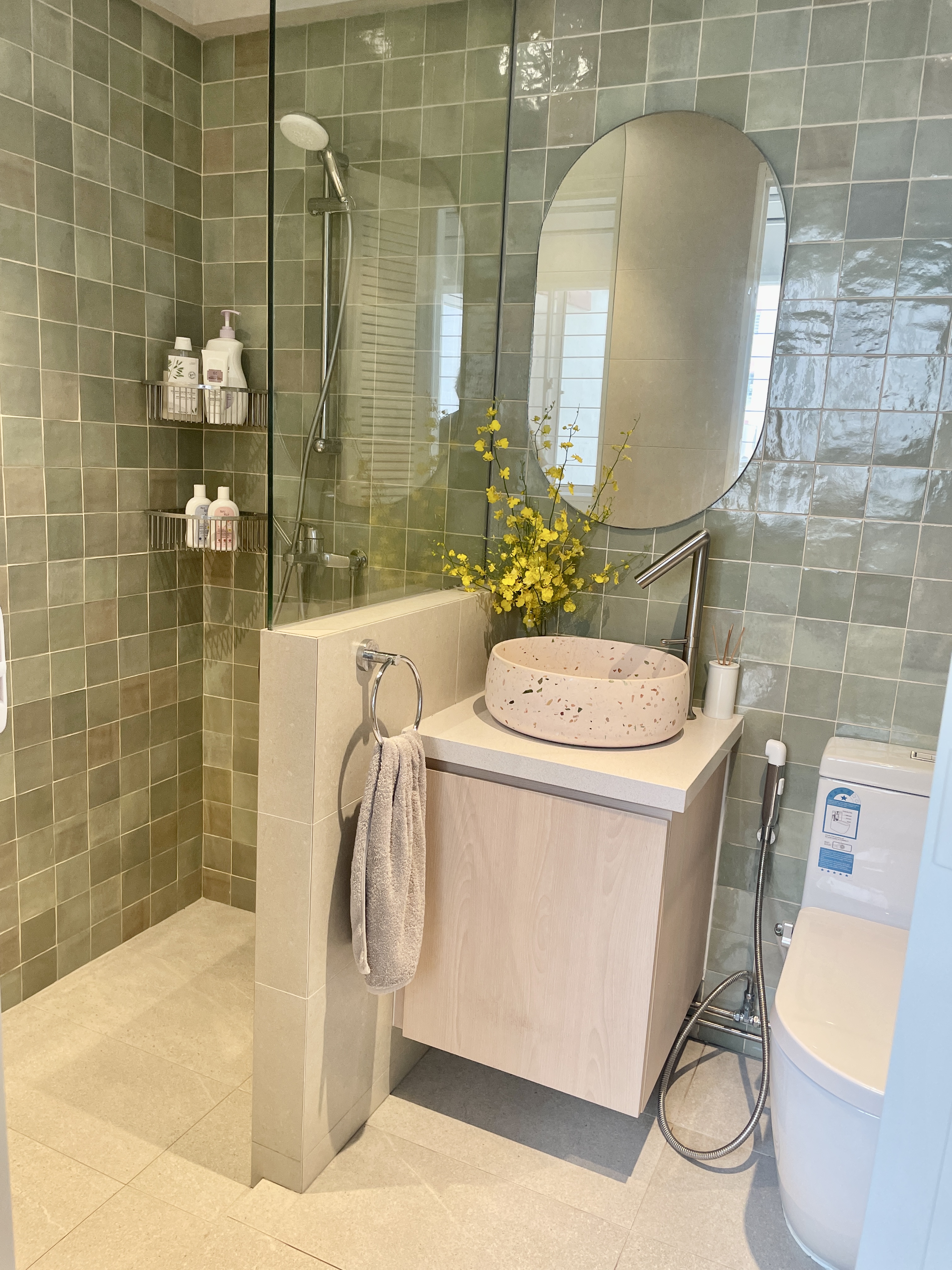 Bathrooms That Evoke The Sand & The Sea