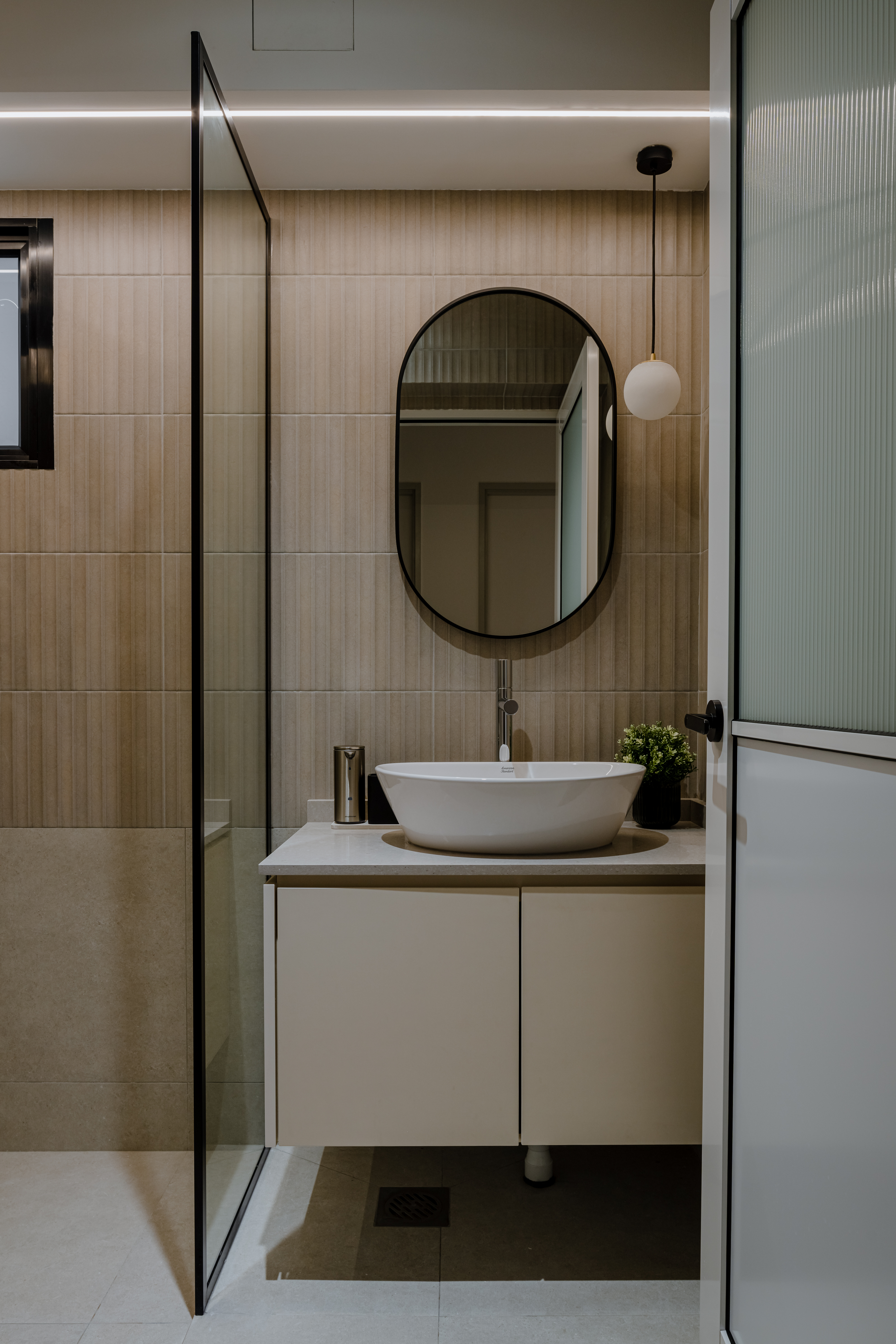 Invigorating Bathrooms That Spark Joy