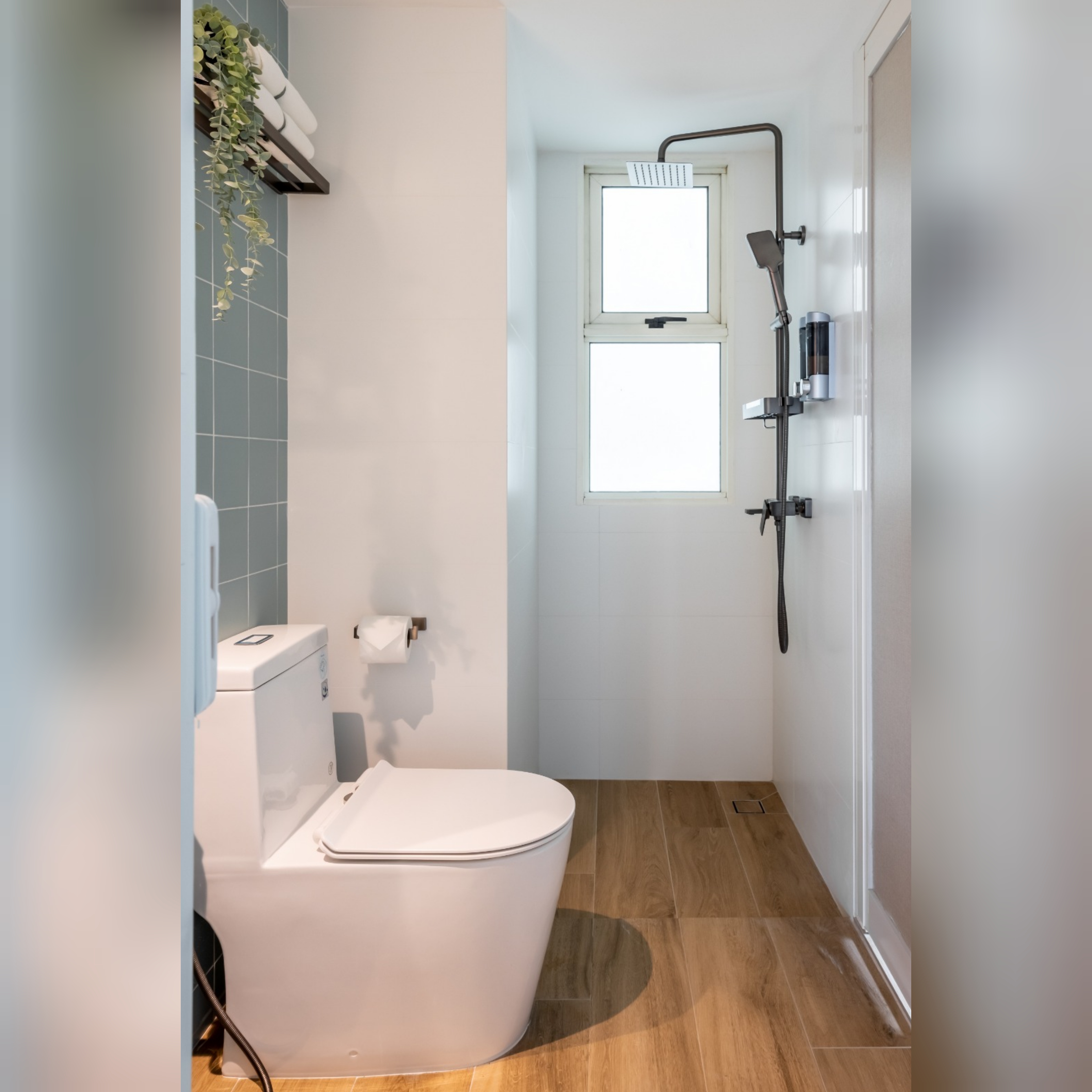 The-most-expensive-tile-is-in-this-toilet!-