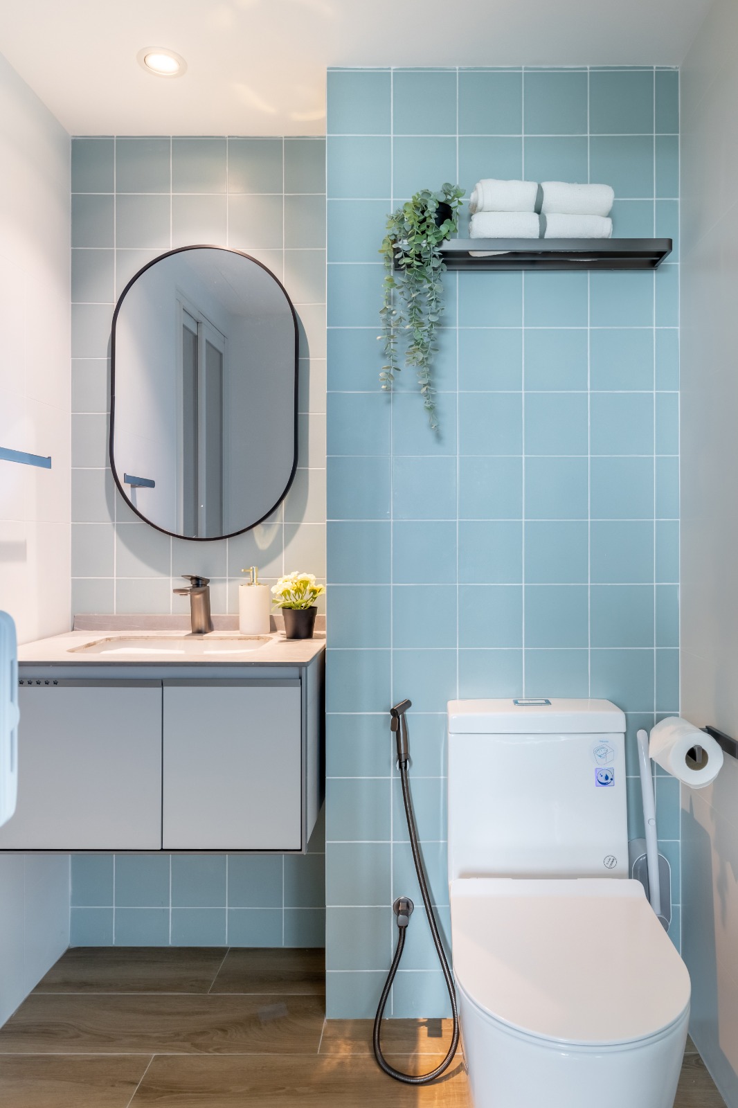 The most expensive tile is in this toilet!