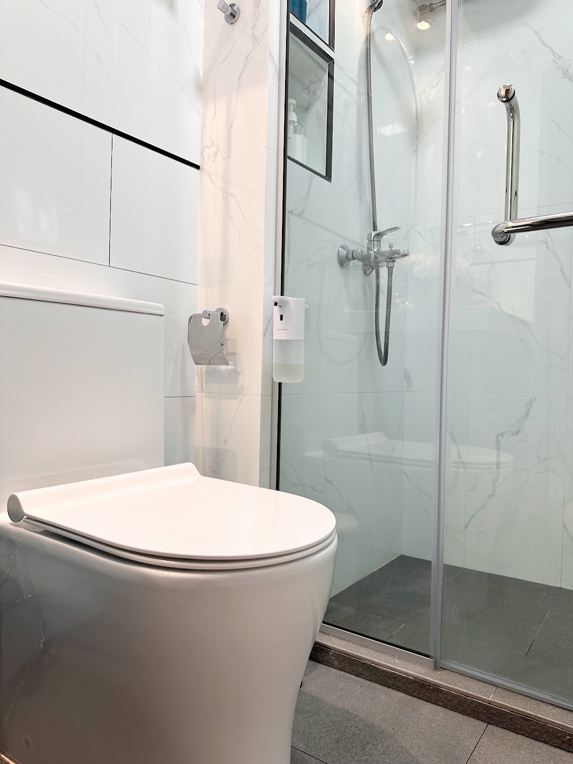 Transforming the Bathroom on a Budget