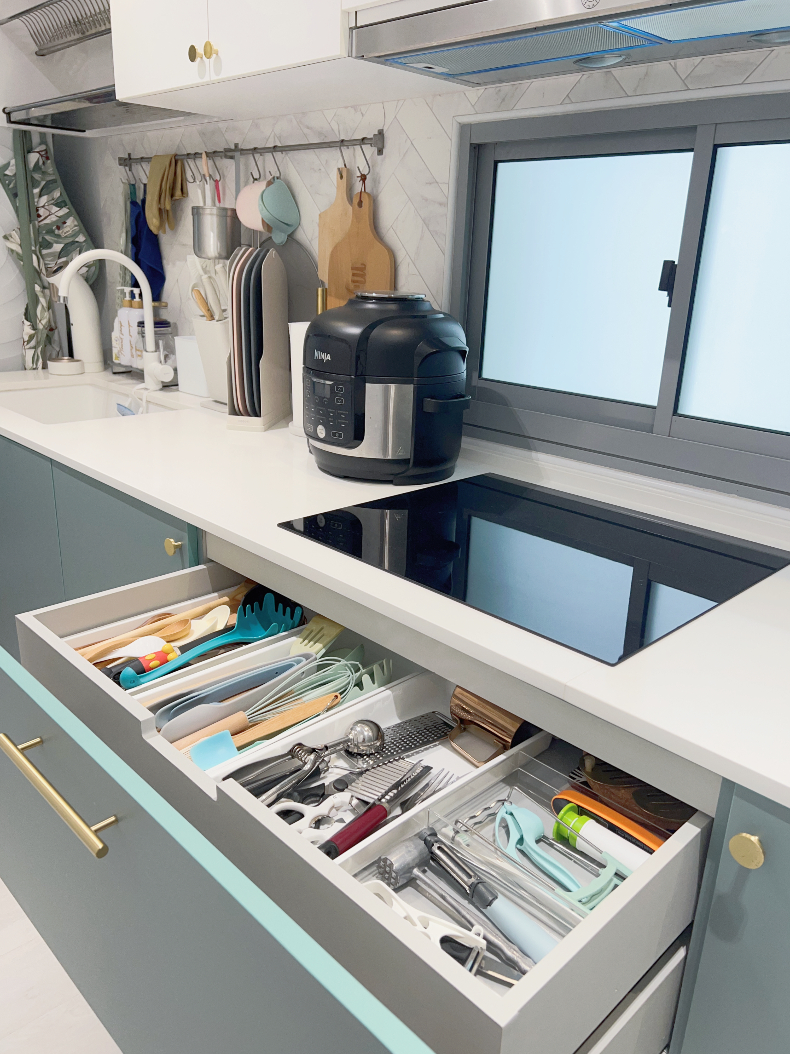 Tips-on-Organising-an-Open-Concept-Kitchen