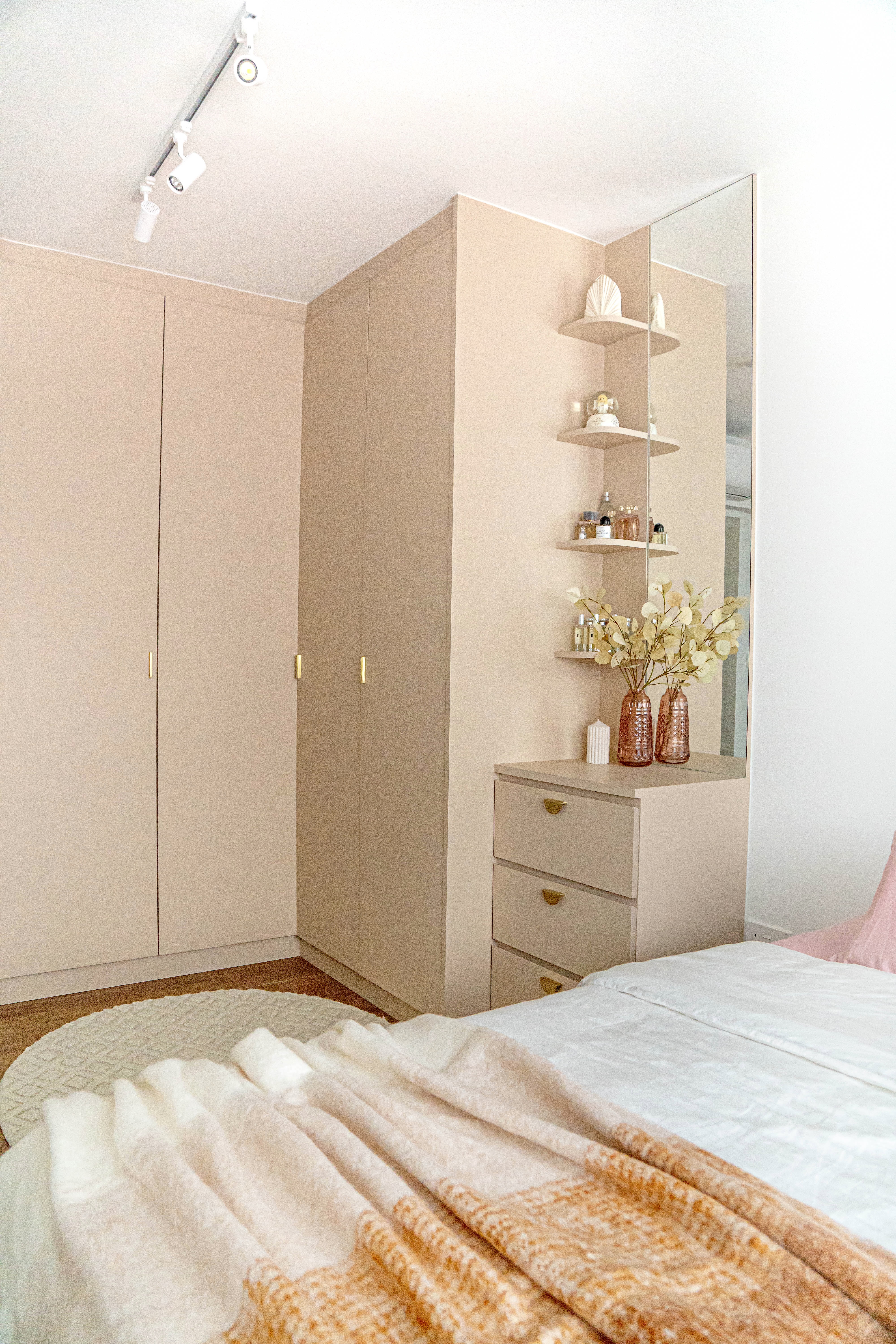 Tips-to-Create-A-Feminine-Boho-Bedroom