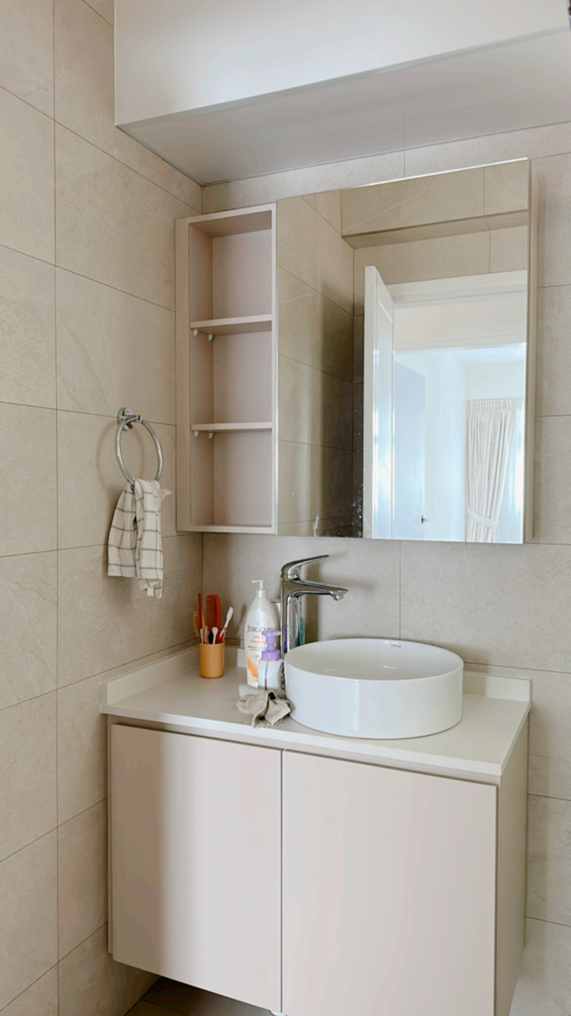 Tips to Create A Feminine Boho Bedroom