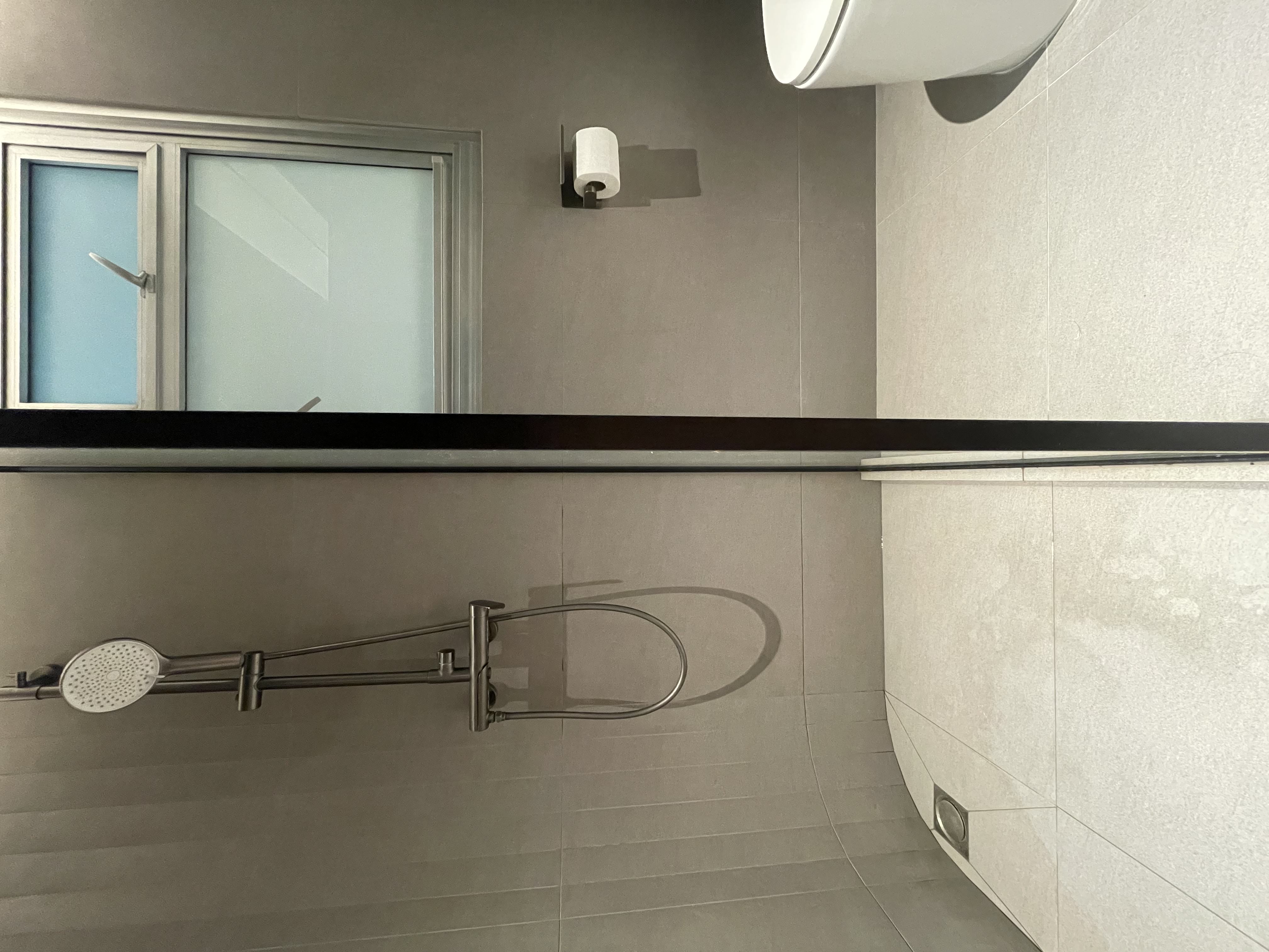 Our masterbedroom toilet: grey ambient, functional and soothing - Modern bathroom, sleek design, minimalist decor, large