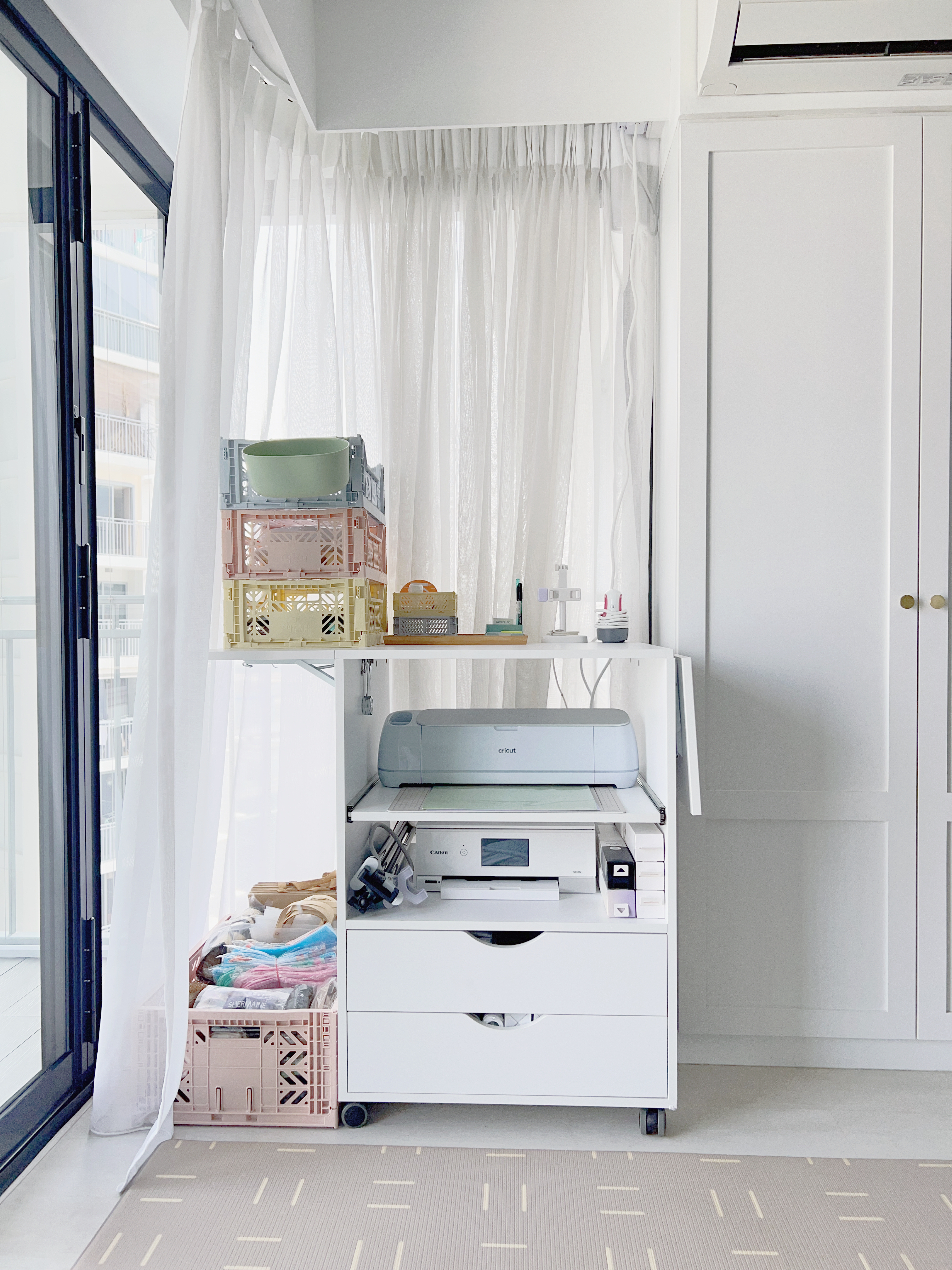 How-to-Design-a-Small-but-Functional-Home-Workspace