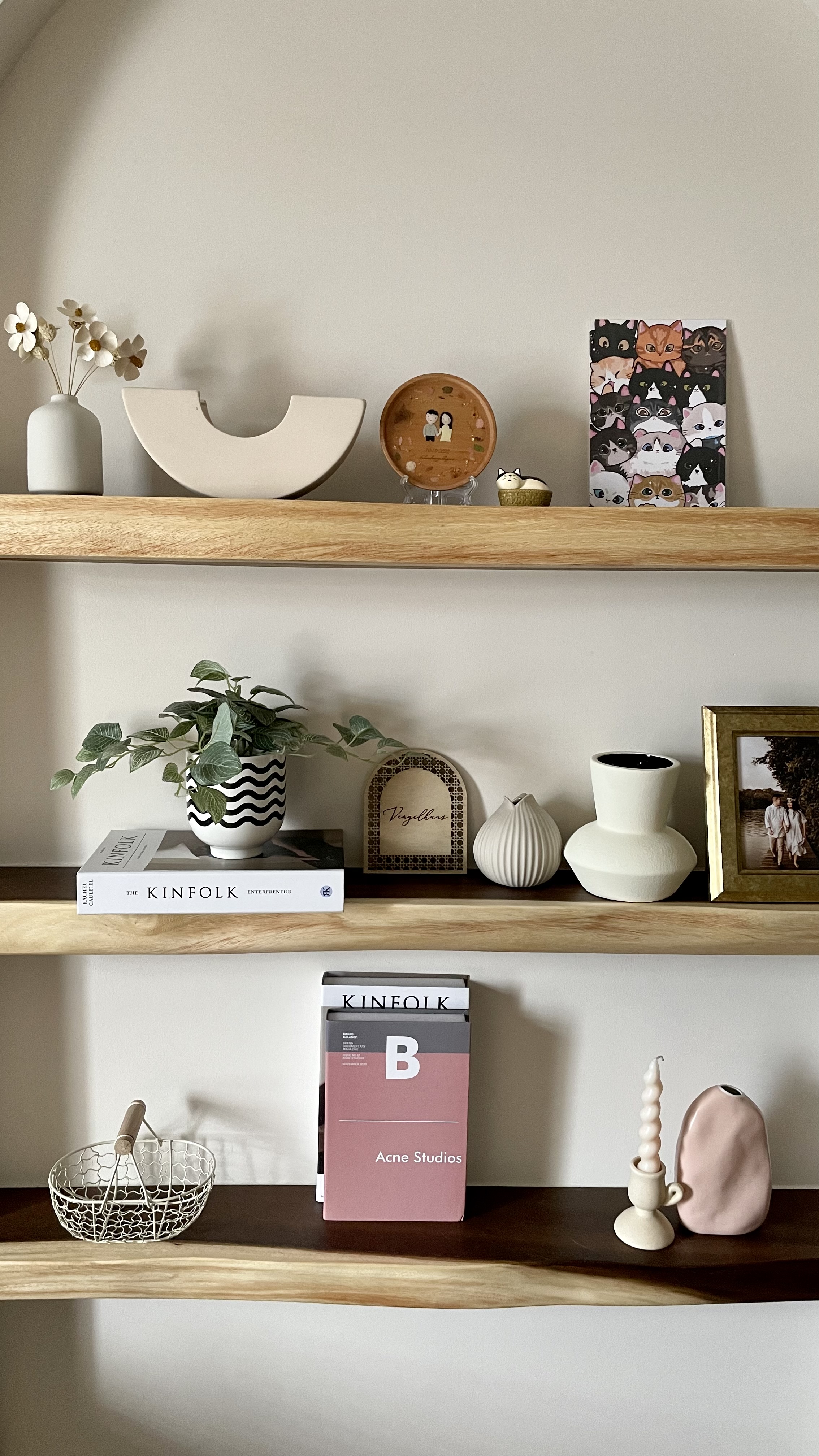 Juzz up your home with affordable aesthetic decor pieces - Wooden shelves, minimalist decor, modern art, abstract cat