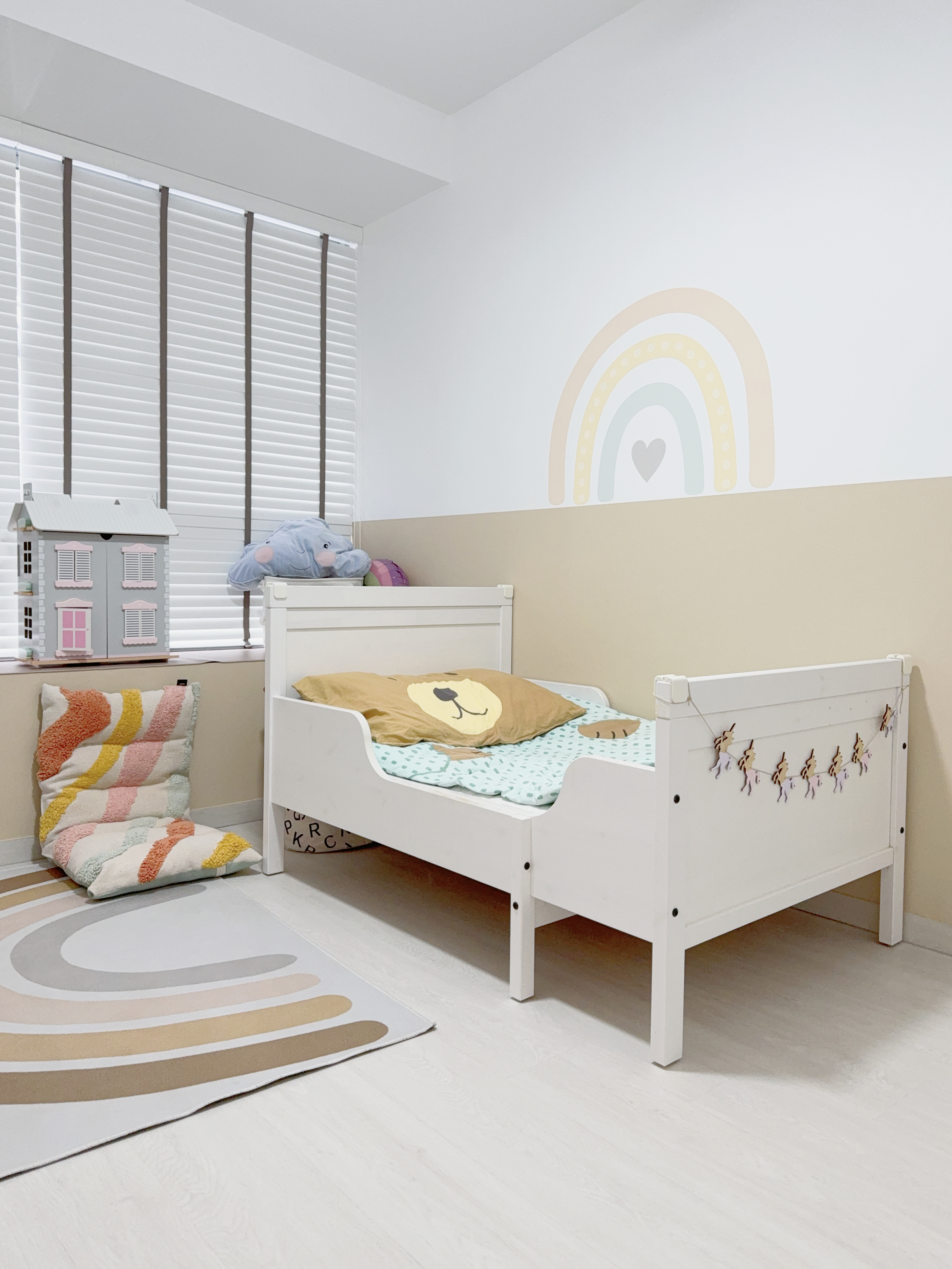 Two-Kids-Room,-Two-Different-Styles!