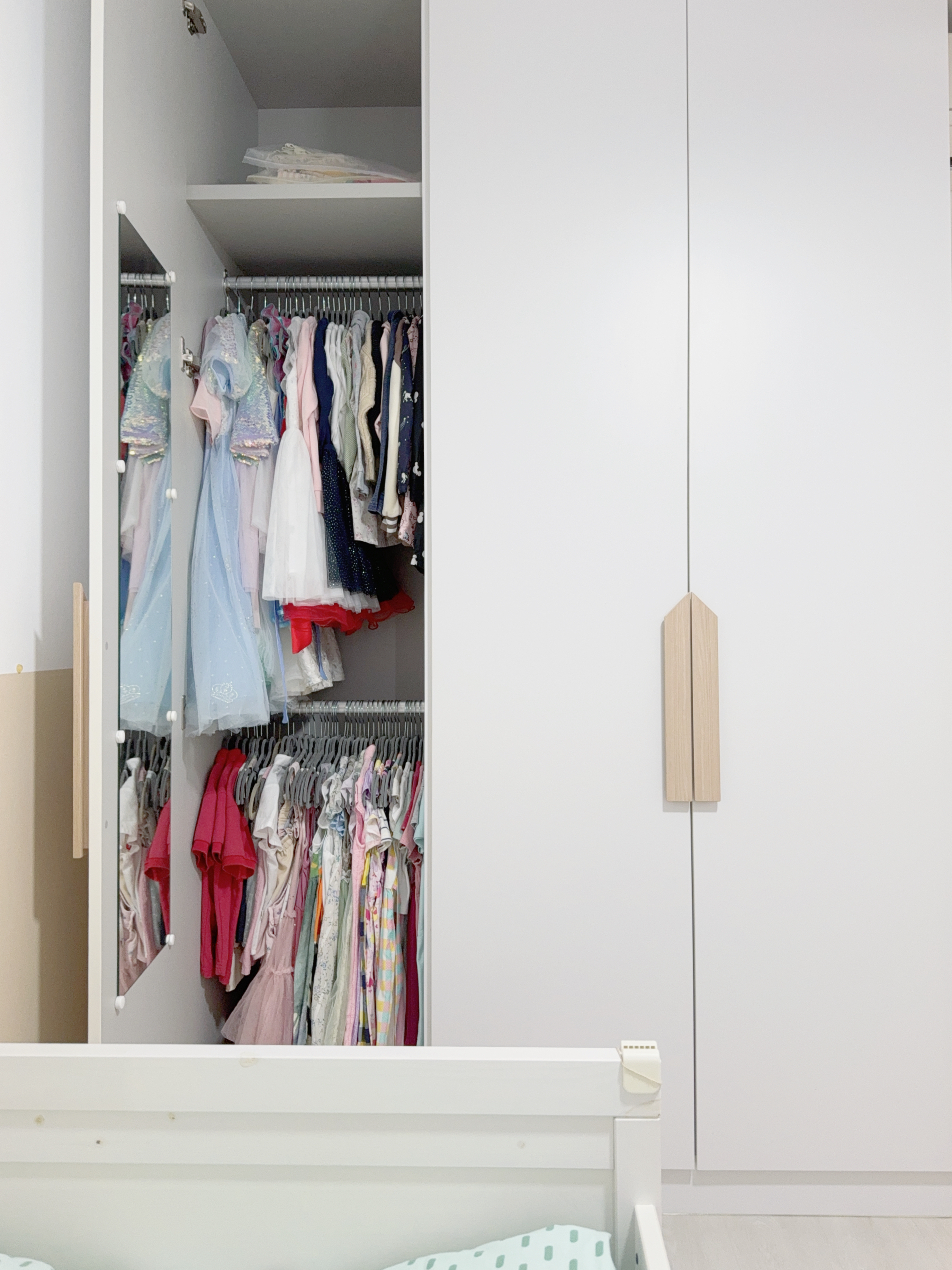 Two Kids Room, Two Different Styles!