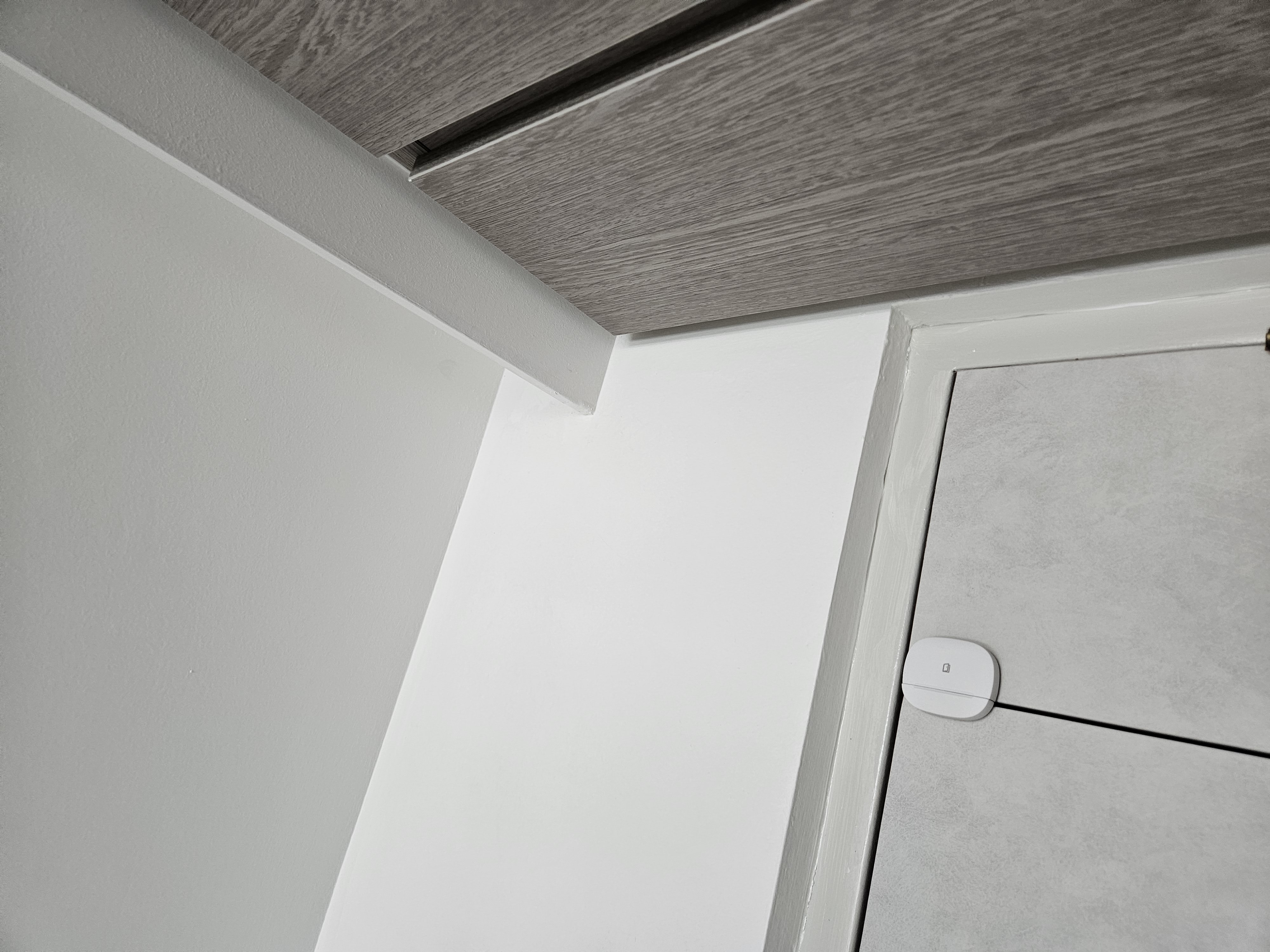 Integrating Smart Devices In Our Home - Sleek, minimalist design with modern cabinetry, Corner corner corner, clean lines and