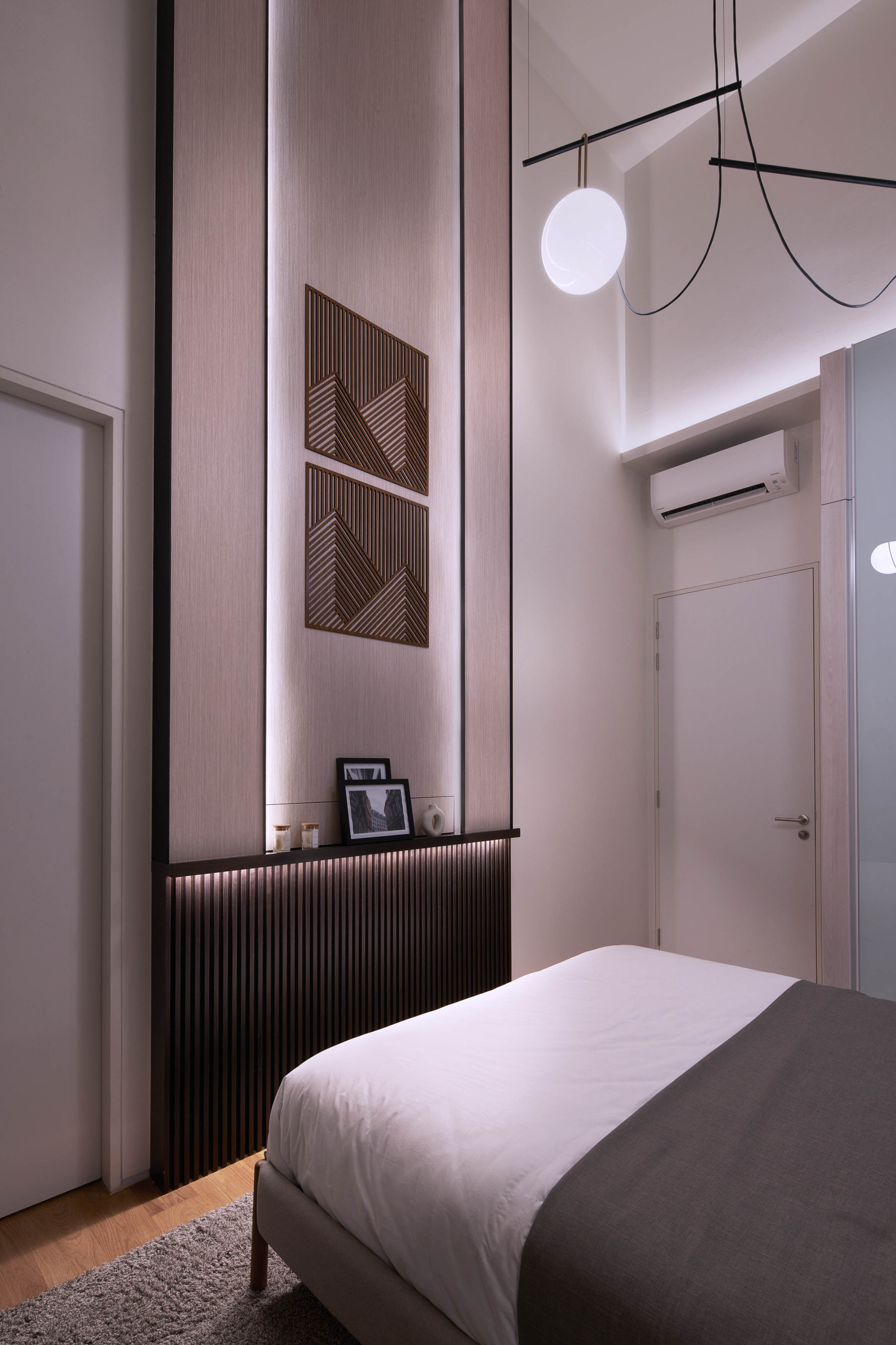 An Elegant And Sophisticated Space  - Modern minimalist bedroom, sleek design, contemporary decor, abstract art, geometric