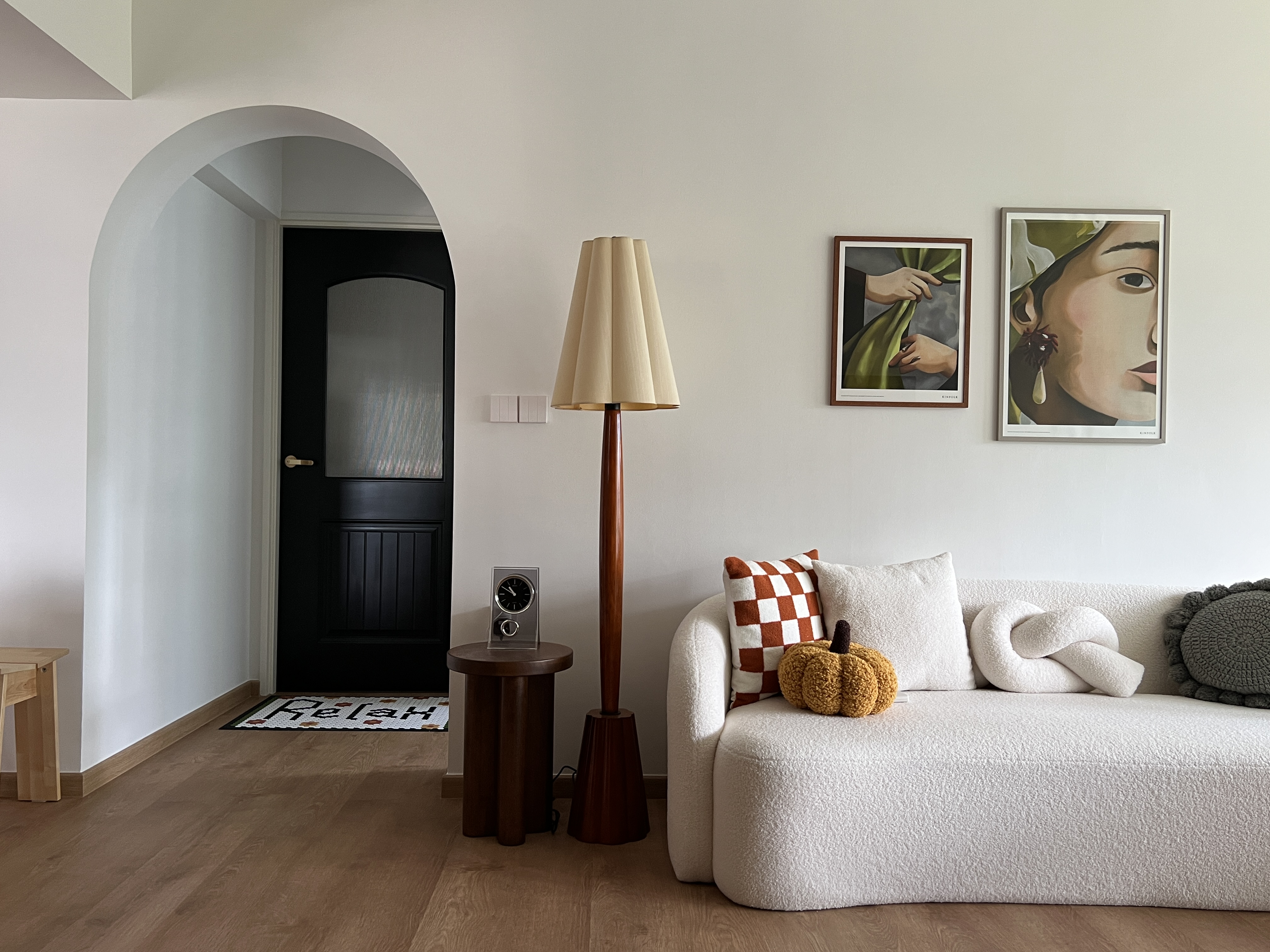 A mix of everything, with a bit of everything.