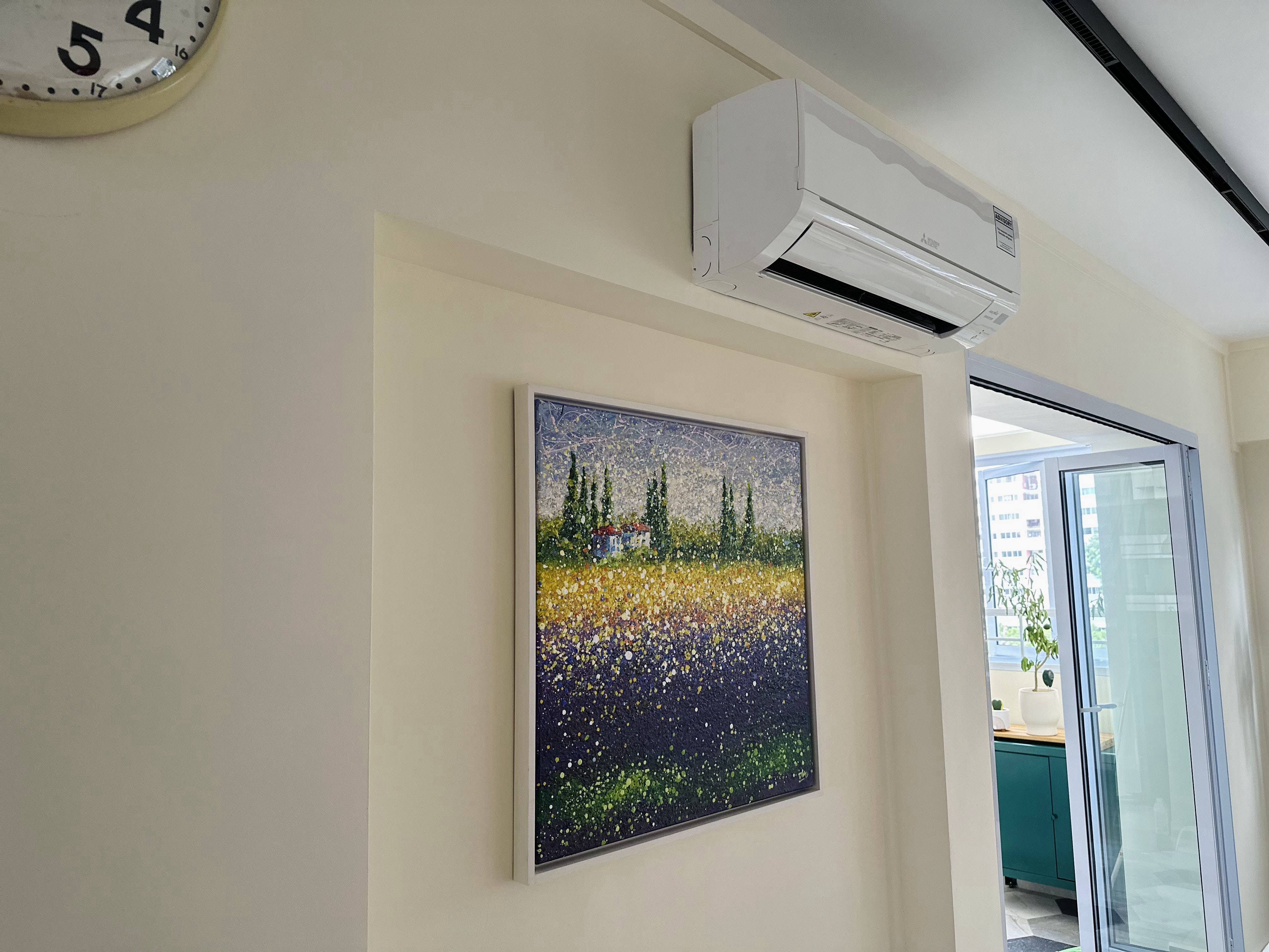 Warm Japandi vibes of a 30 year old Maisonette