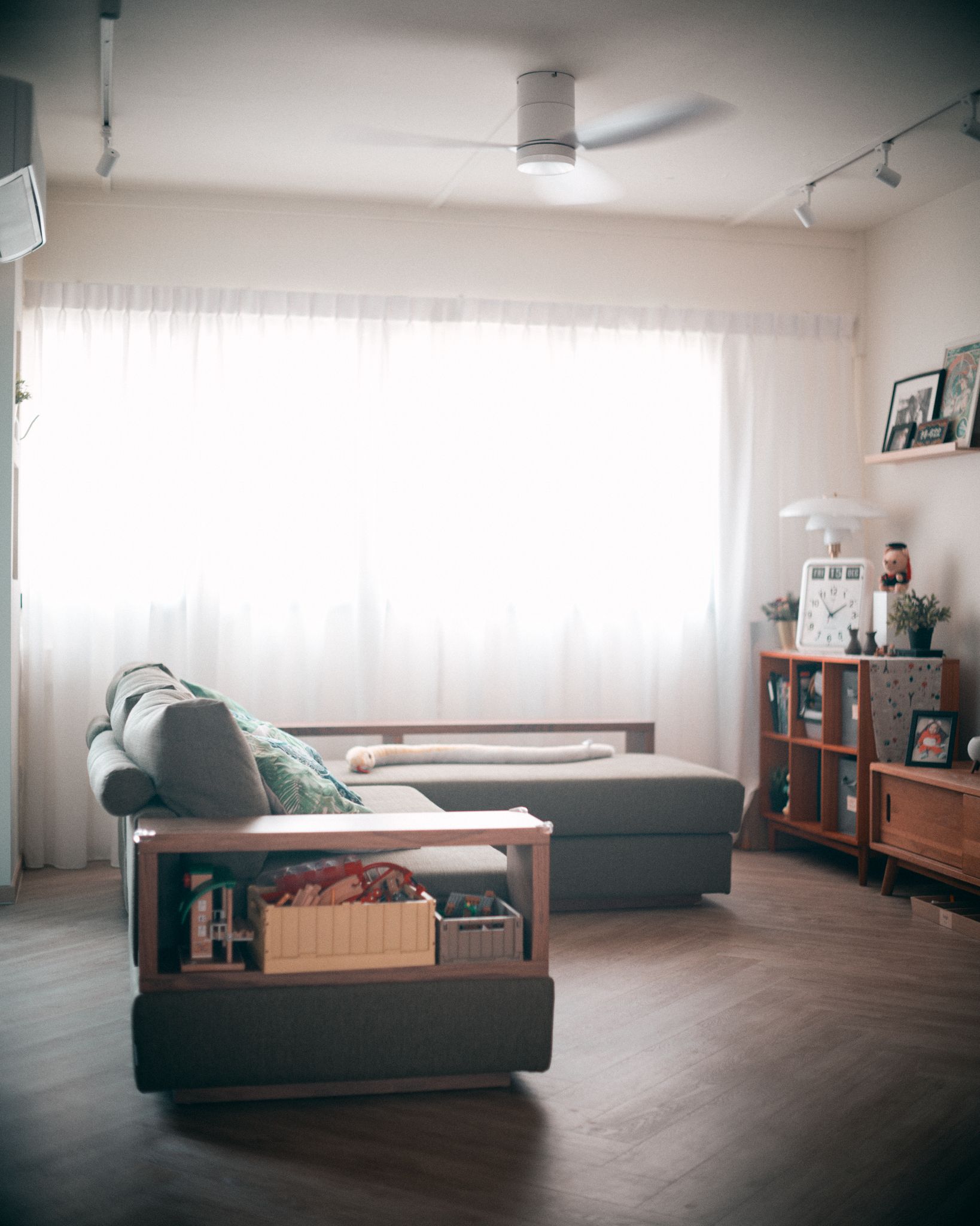 A family home with a vintage charm - Lush, cozy, minimalist, modern, bright, airy, natural light, soft, neutral tones, pastel