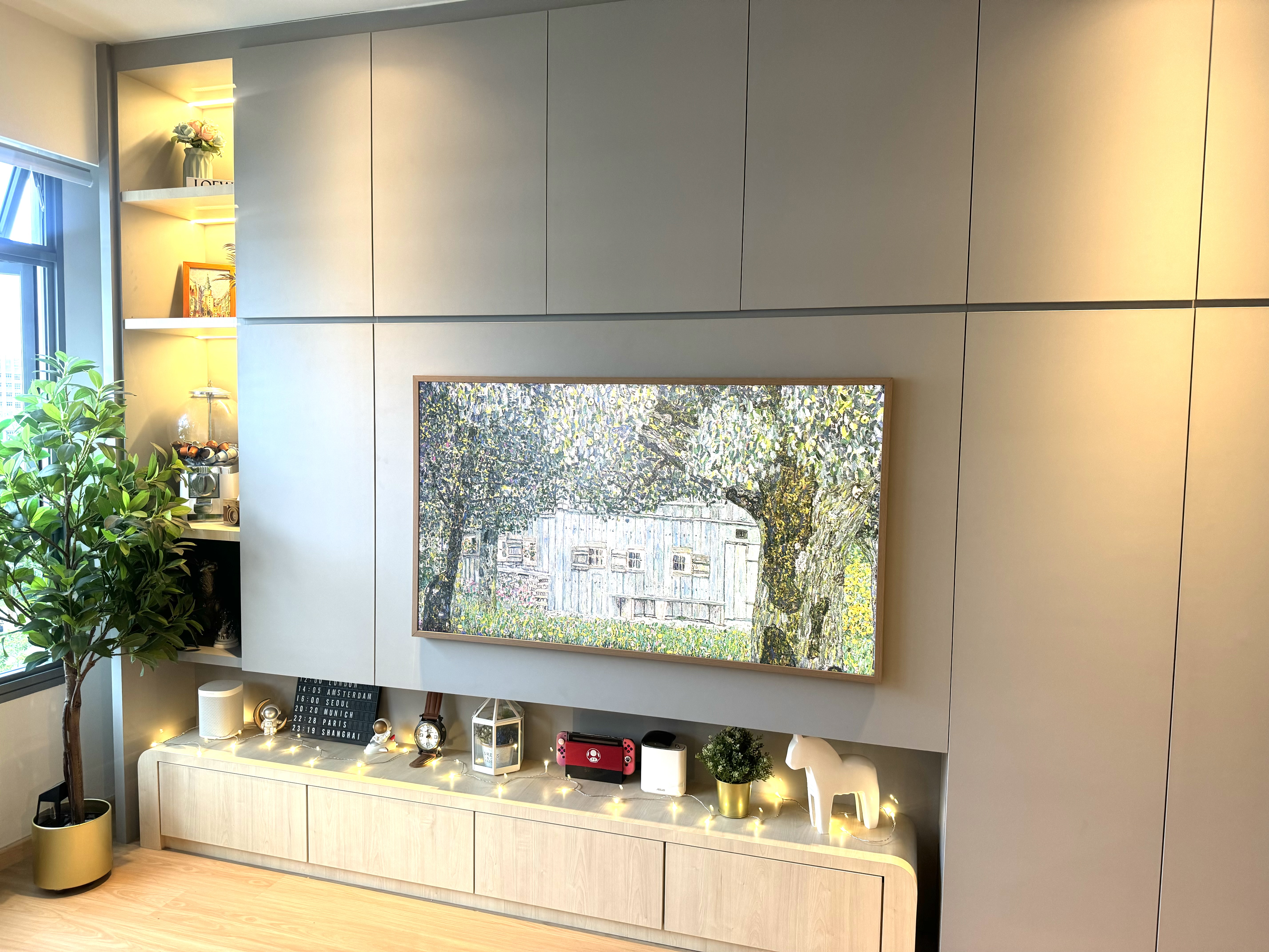 A Cafe Concept BTO in Tampines Greenverge - Modern living room, minimalist decor, large window, potted plant, abstract