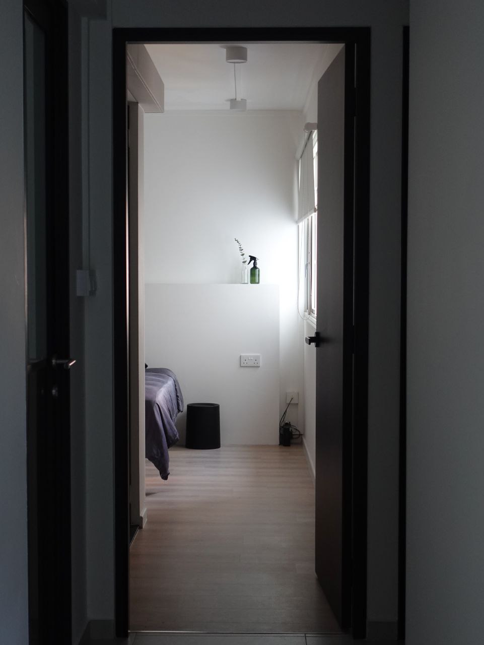 O hey there, welcome to our "minimalist" home   - Modern minimalist bedroom, sleek design, neutral color palette, white