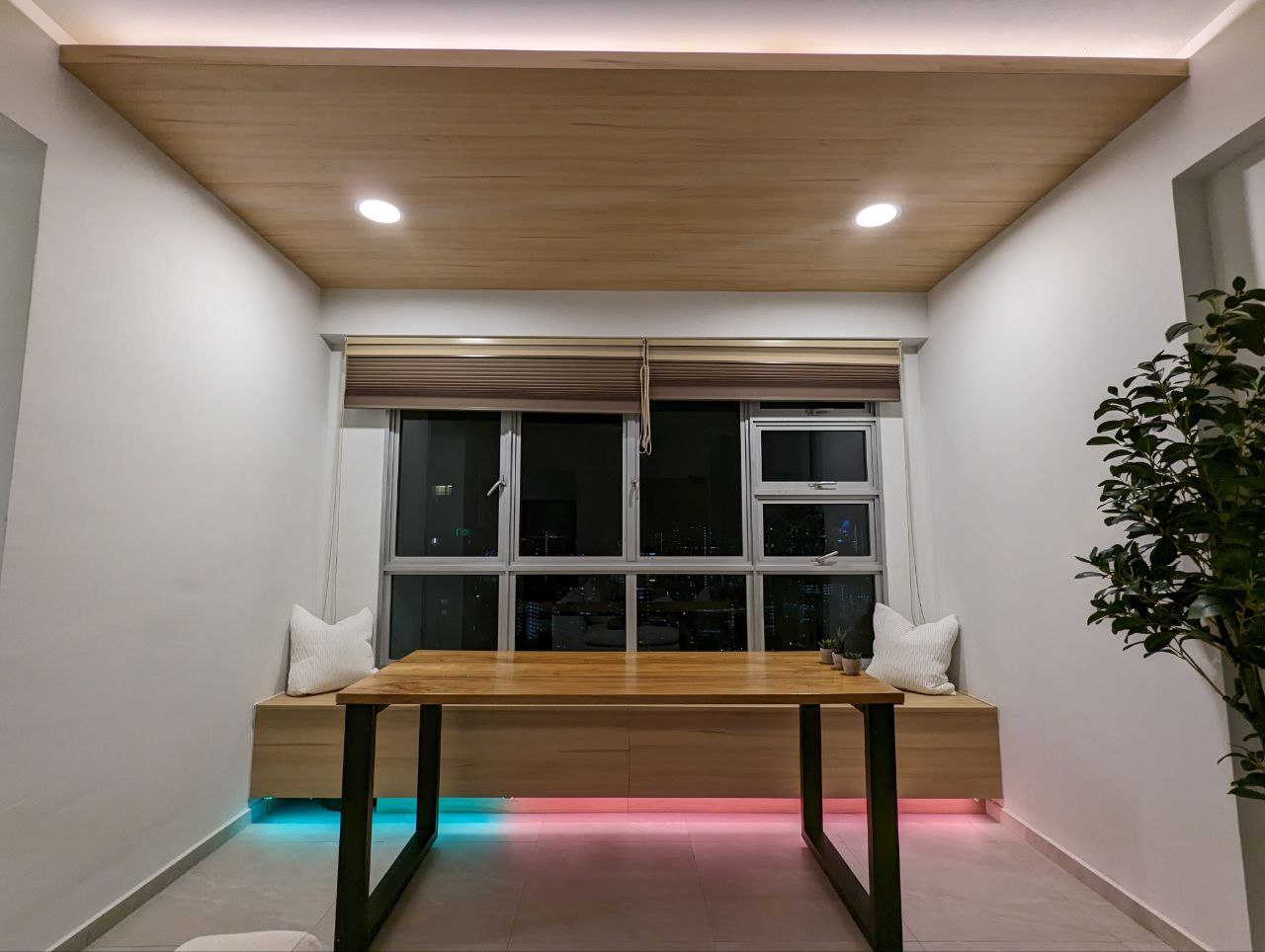 Our Dining Space: Cozy vibes, embraced by inviting wooden textures