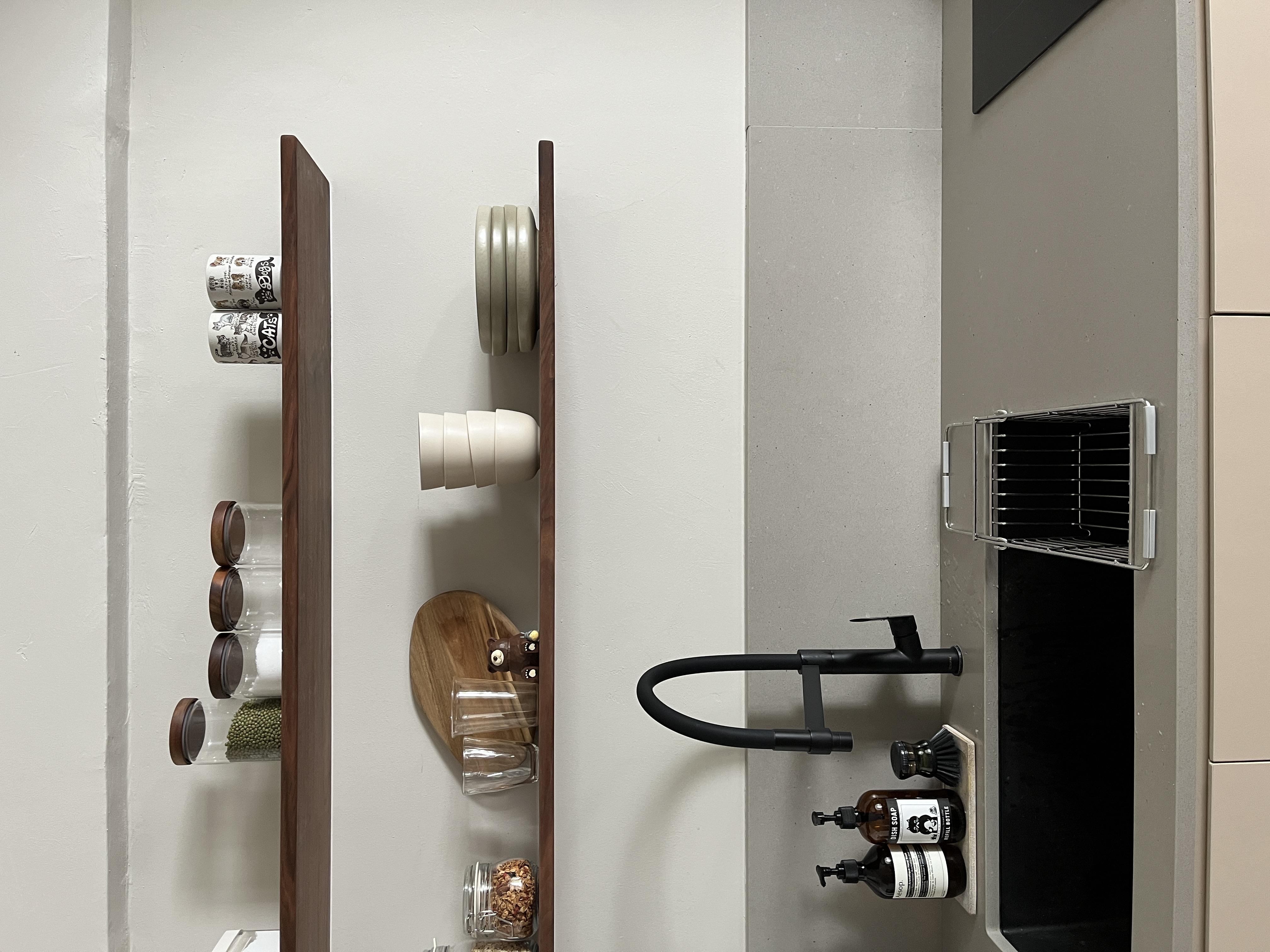 A calm and cosy space - Wooden shelves, minimalist design, kitchen corner, modern decor, wall-mounted storage, glass jars