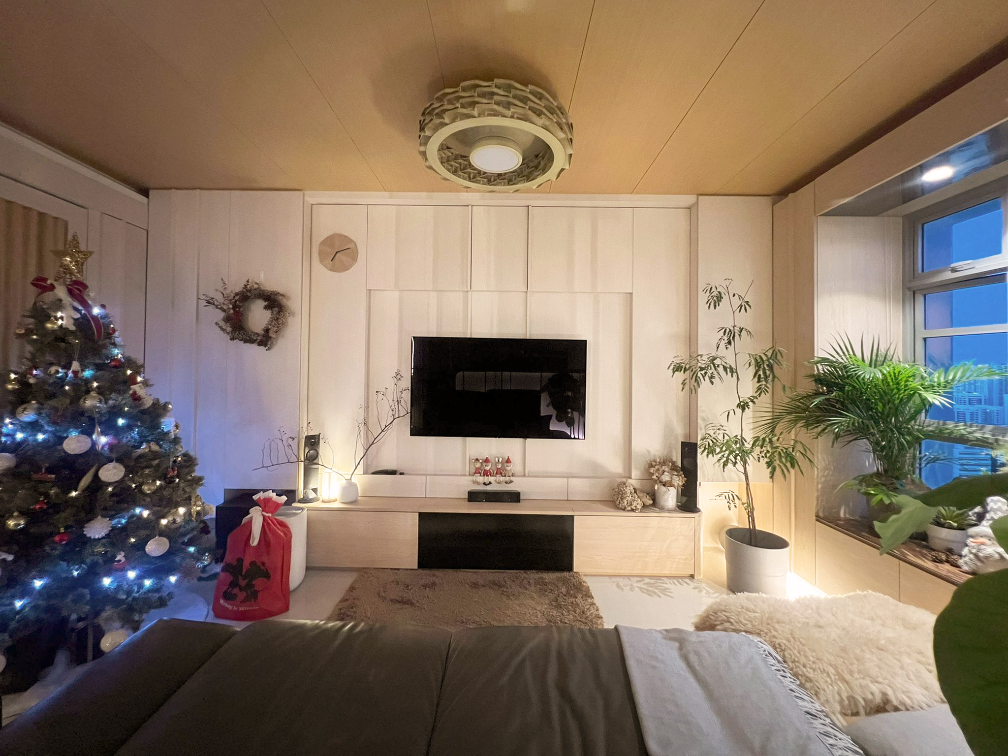 Christmas Fever | Best Season of The Year - Christmas tree, festive decorations, wall-mounted TV, modern decor, cozy living