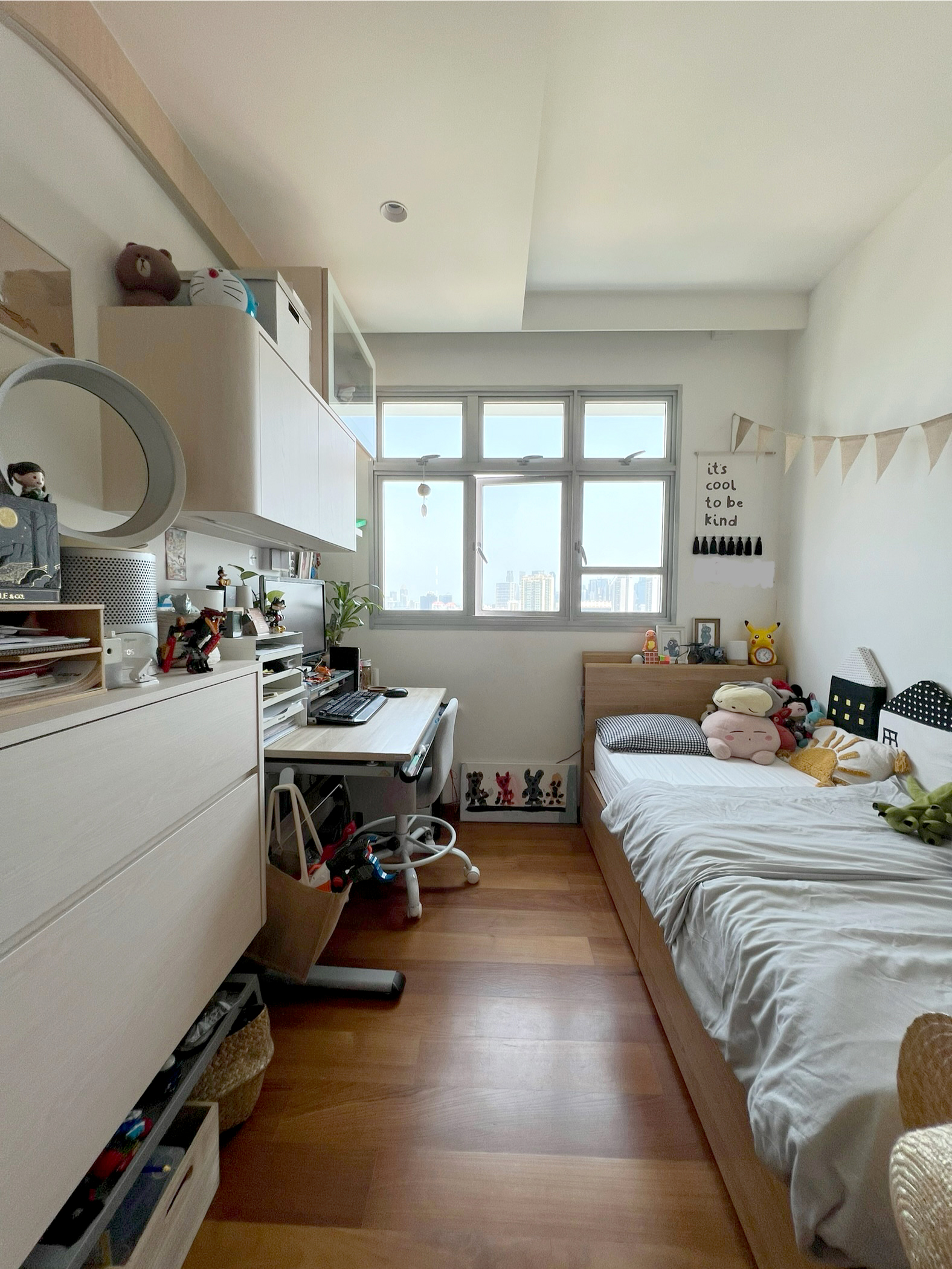 Reorganised-Kid's-Room-