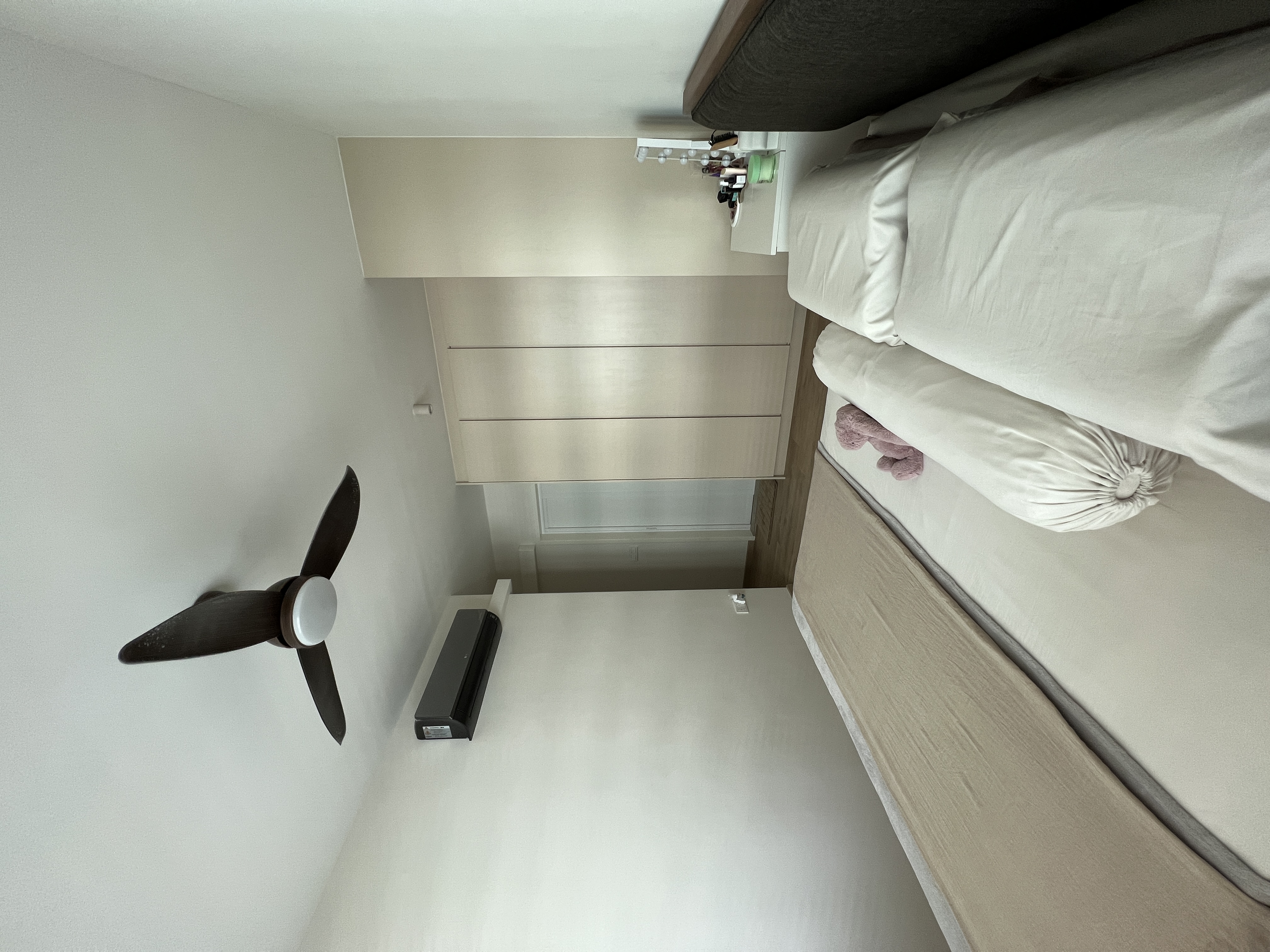 All-Neutral---Simple-&-functional-MBR-