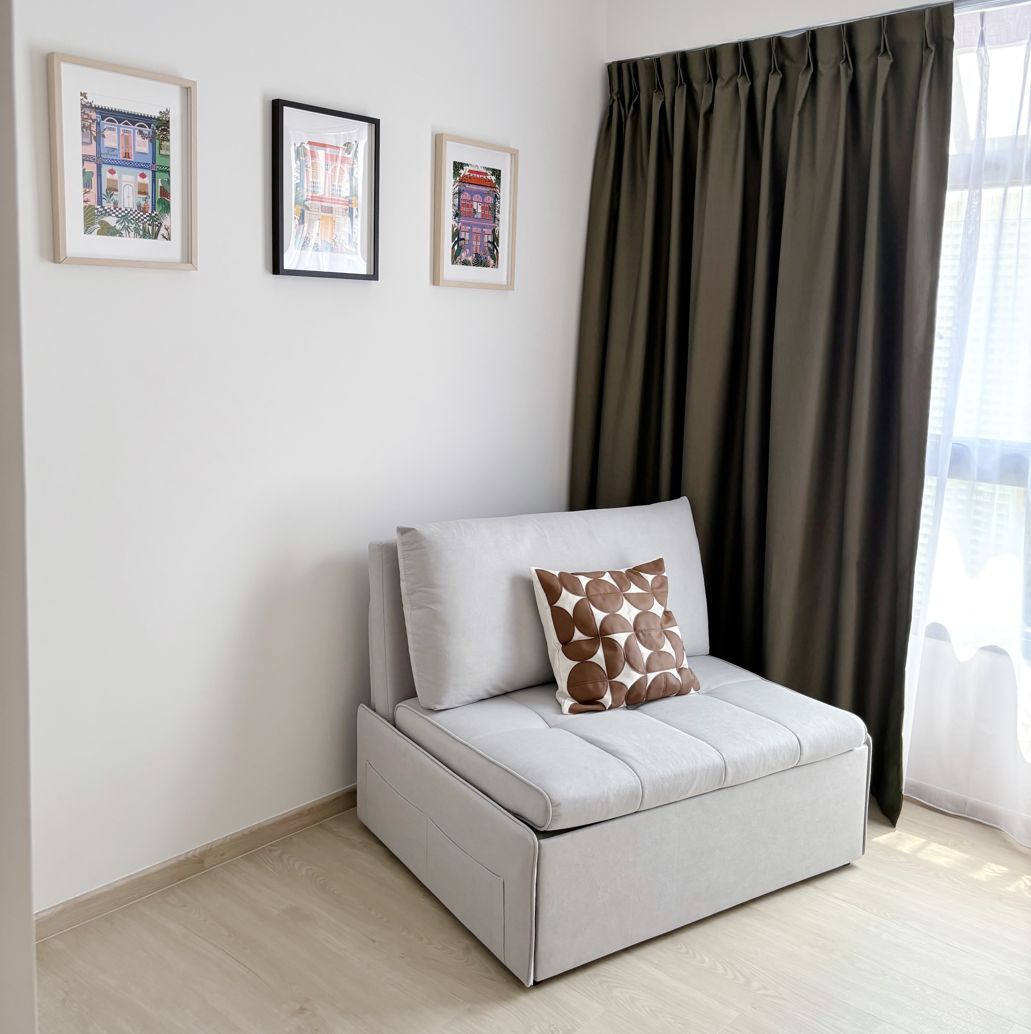 Humble-Cozy-Guest-Bedroom