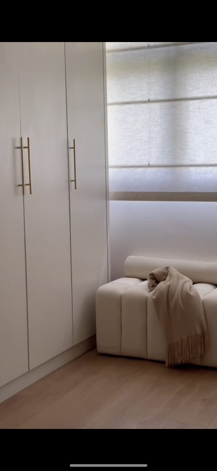 Mid-Century Modern Home #Laifewithsy_ - White minimalist cabinets with gold handles, beige leather sofa with blanket, soft