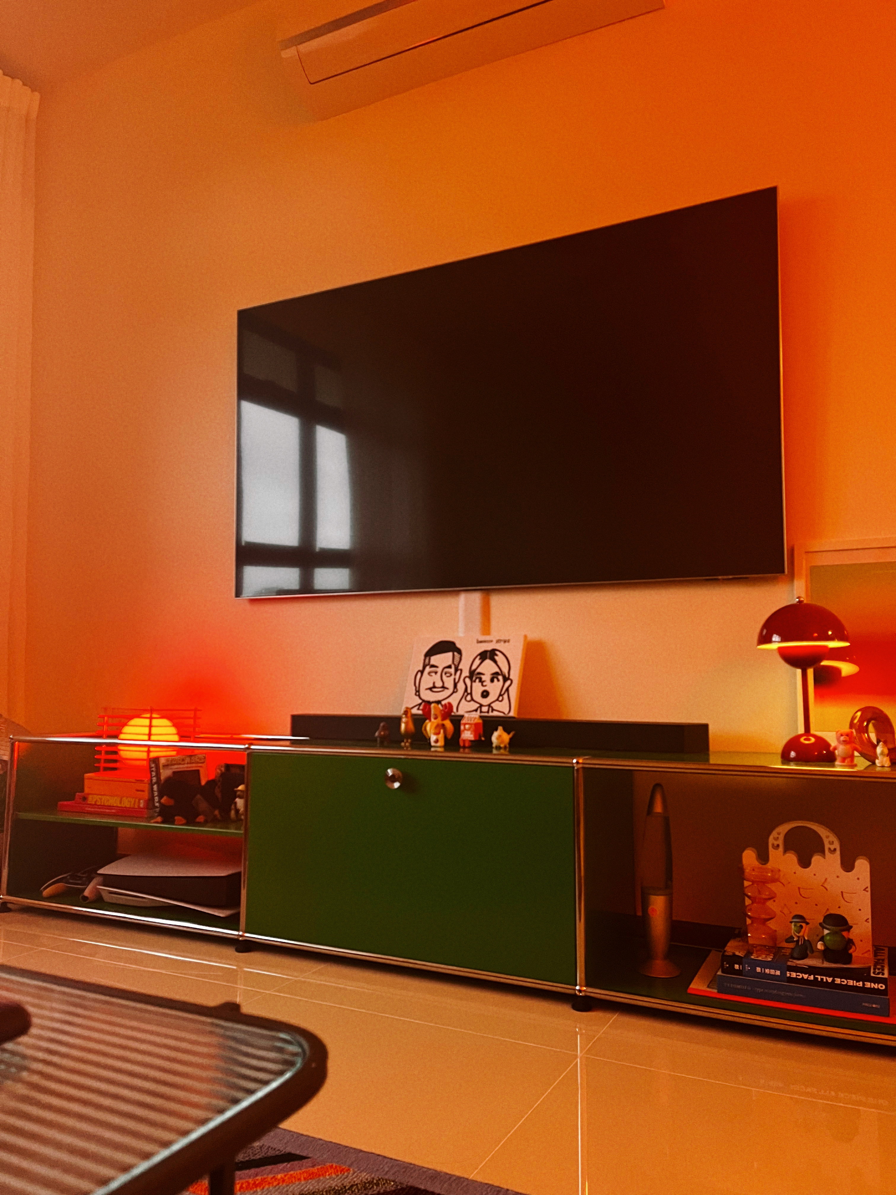 A-retro-and-playful-home