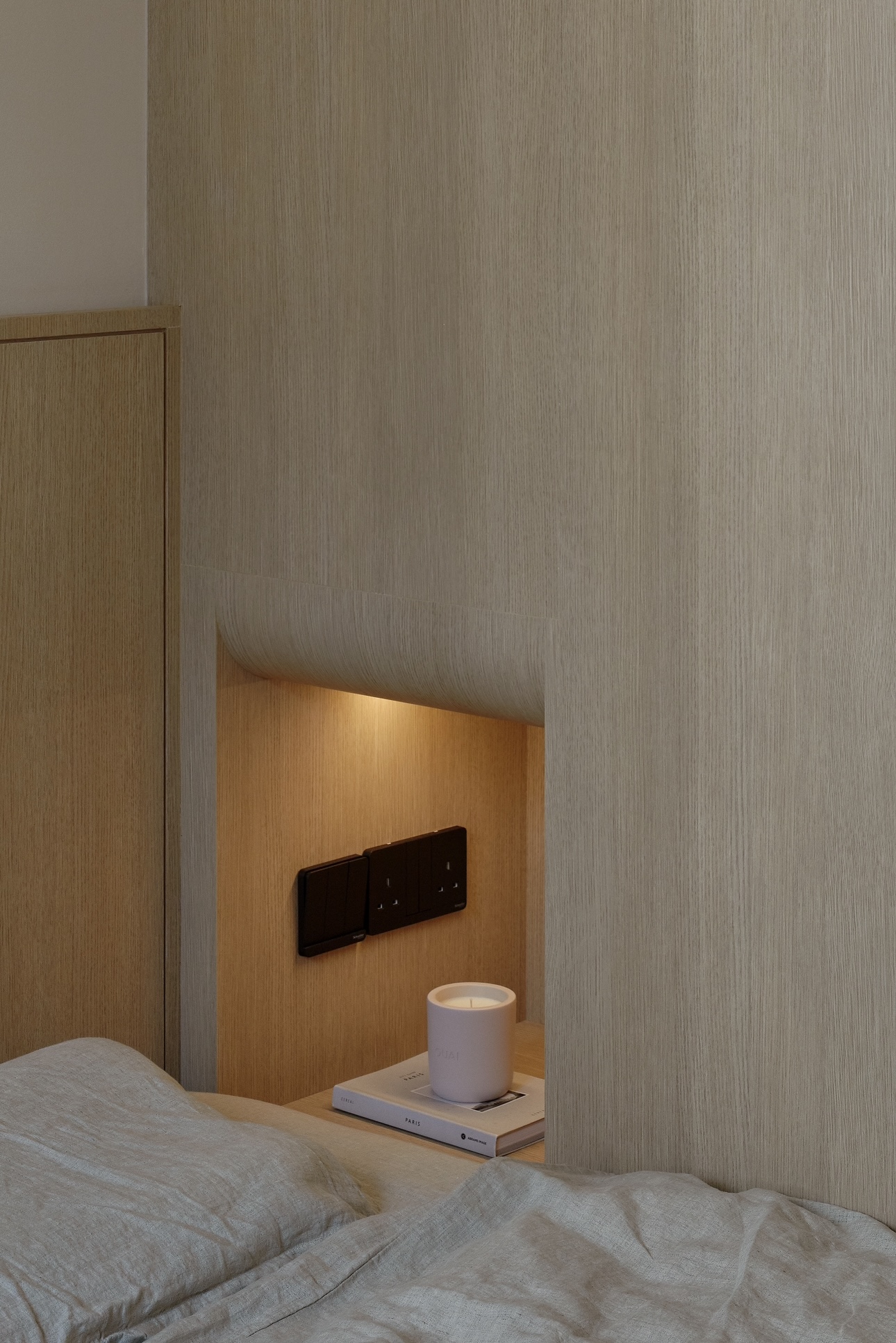 A 689sqft 2-Bedder Japandi Resale in North-east - Wooden accent wall, minimalist design, soft lighting, cozy ambiance, modern
