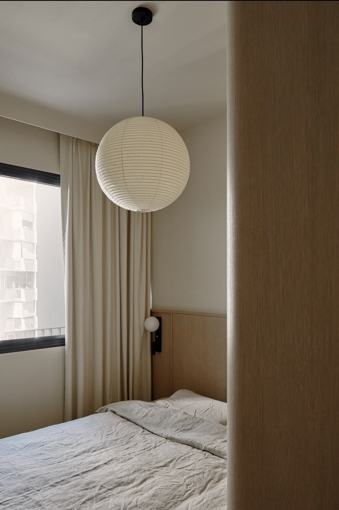 A 689sqft 2-Bedder Japandi Resale in North-east - modern bedroom, minimalist design, cozy atmosphere, large window, natural