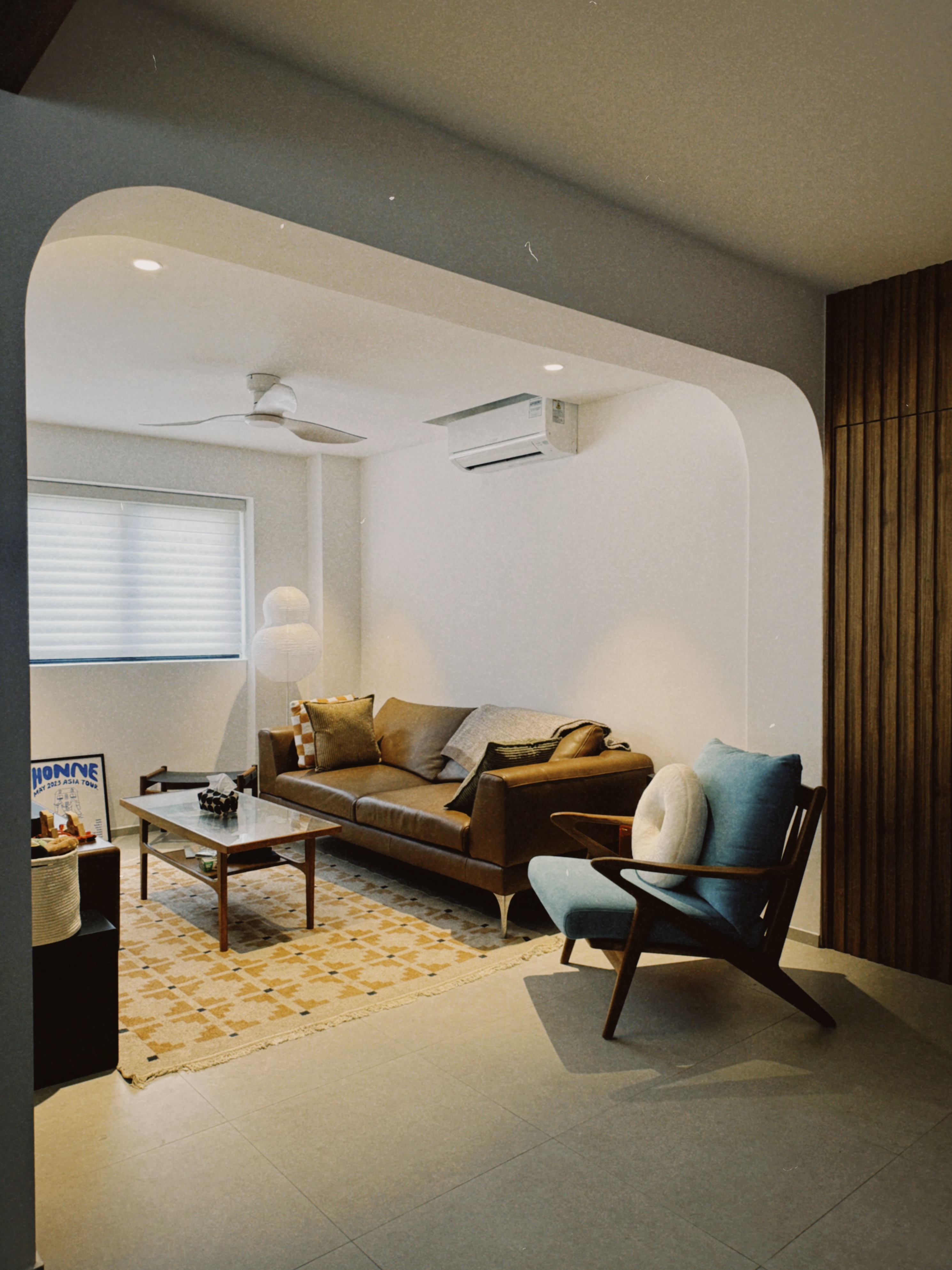 A-Mid-Century-Modern-Home-with-Wood,-Warmth-and-Colours