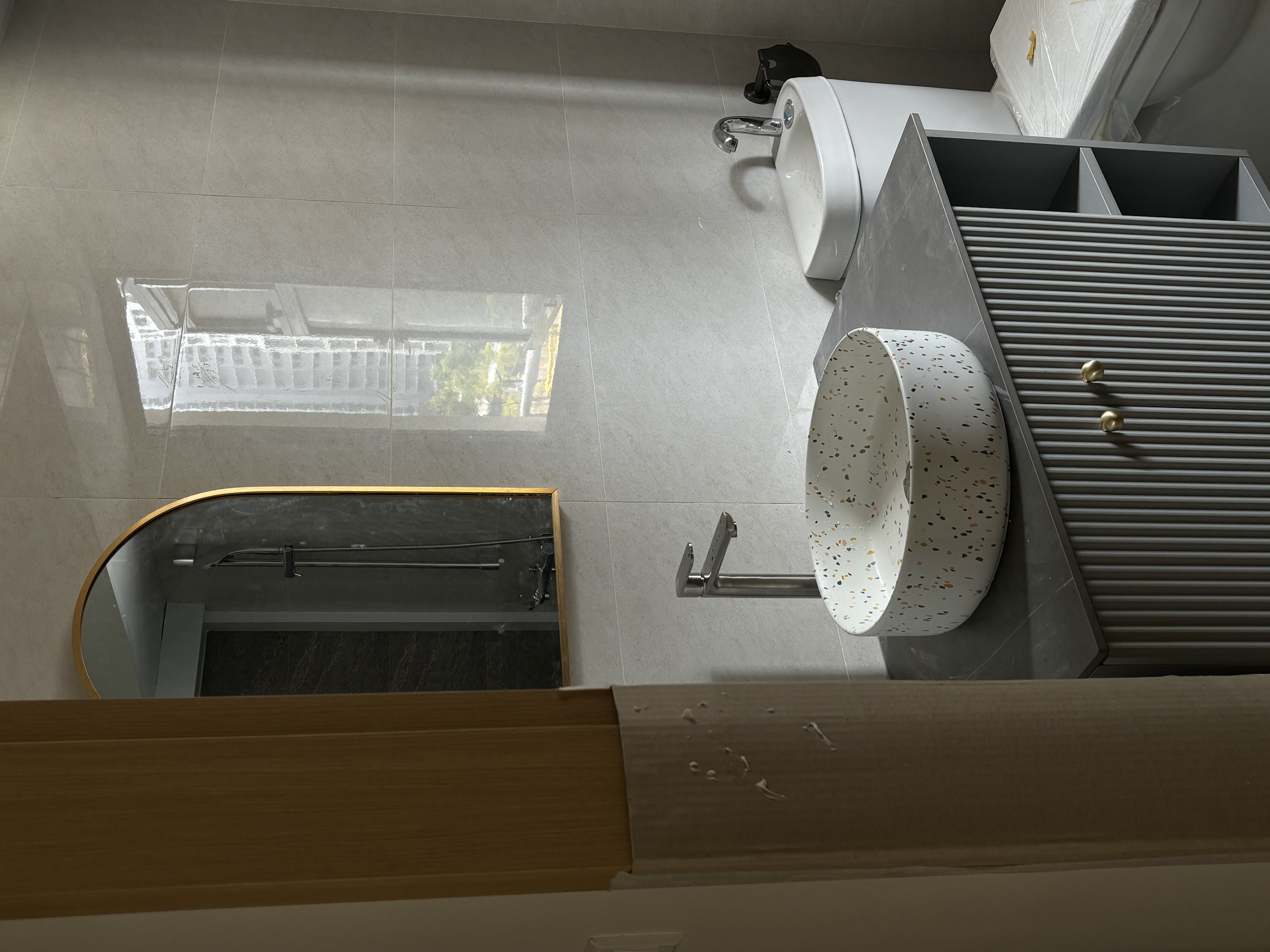 4-room Scandi Minimalist under 37k - Modern bathroom interior, sleek design, minimalist decor, large mirror, floating vanity