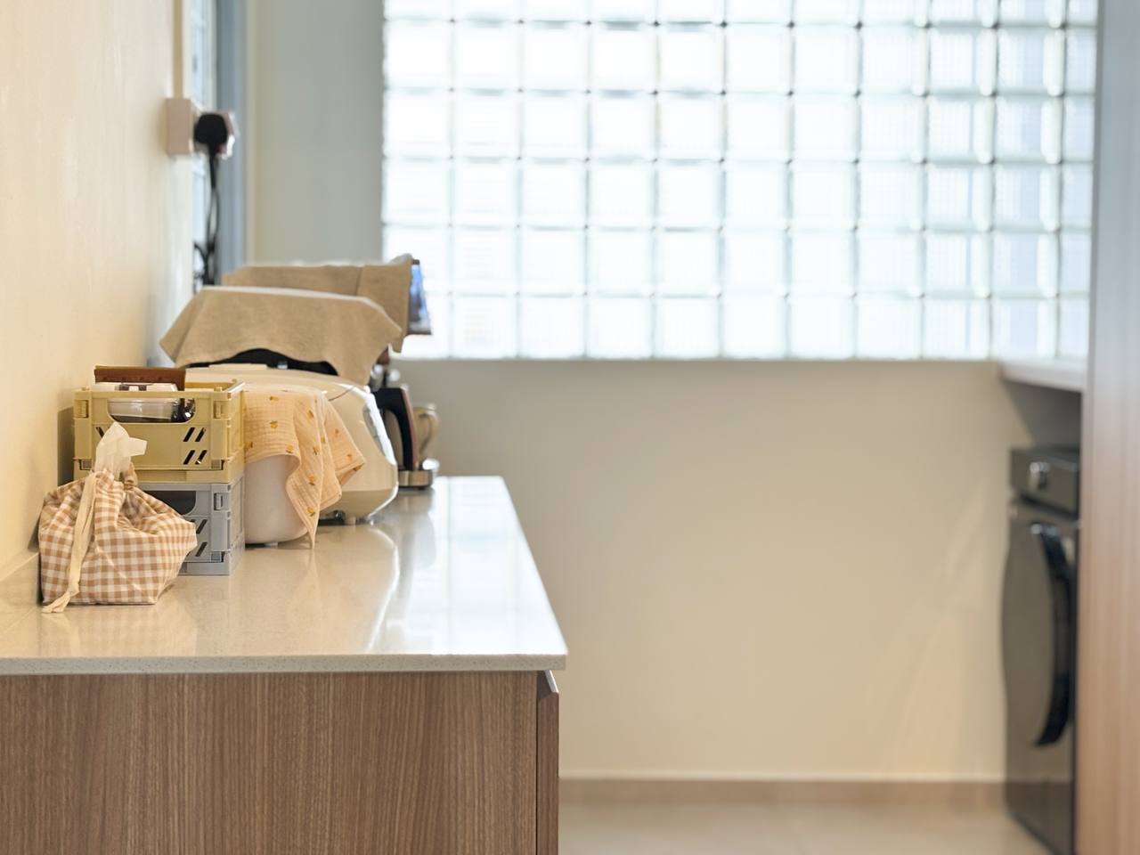 He-wants-it-minimal,-she-wants-it-cute