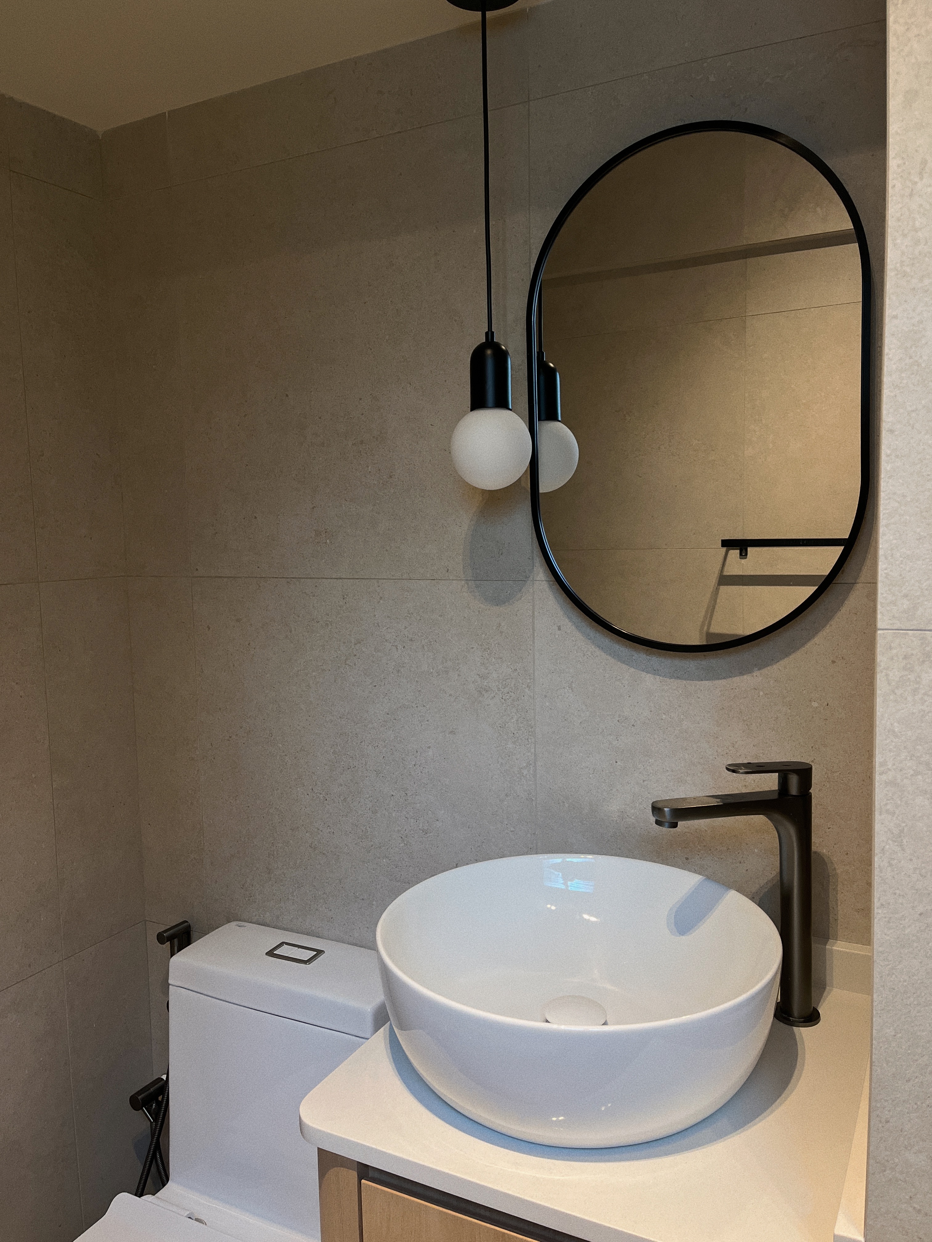 Bathroom - Relaxing Hotel Vibe (Pretty in Pink 🩷) - Modern minimalist bathroom, sleek sink, floating vanity, round mirror