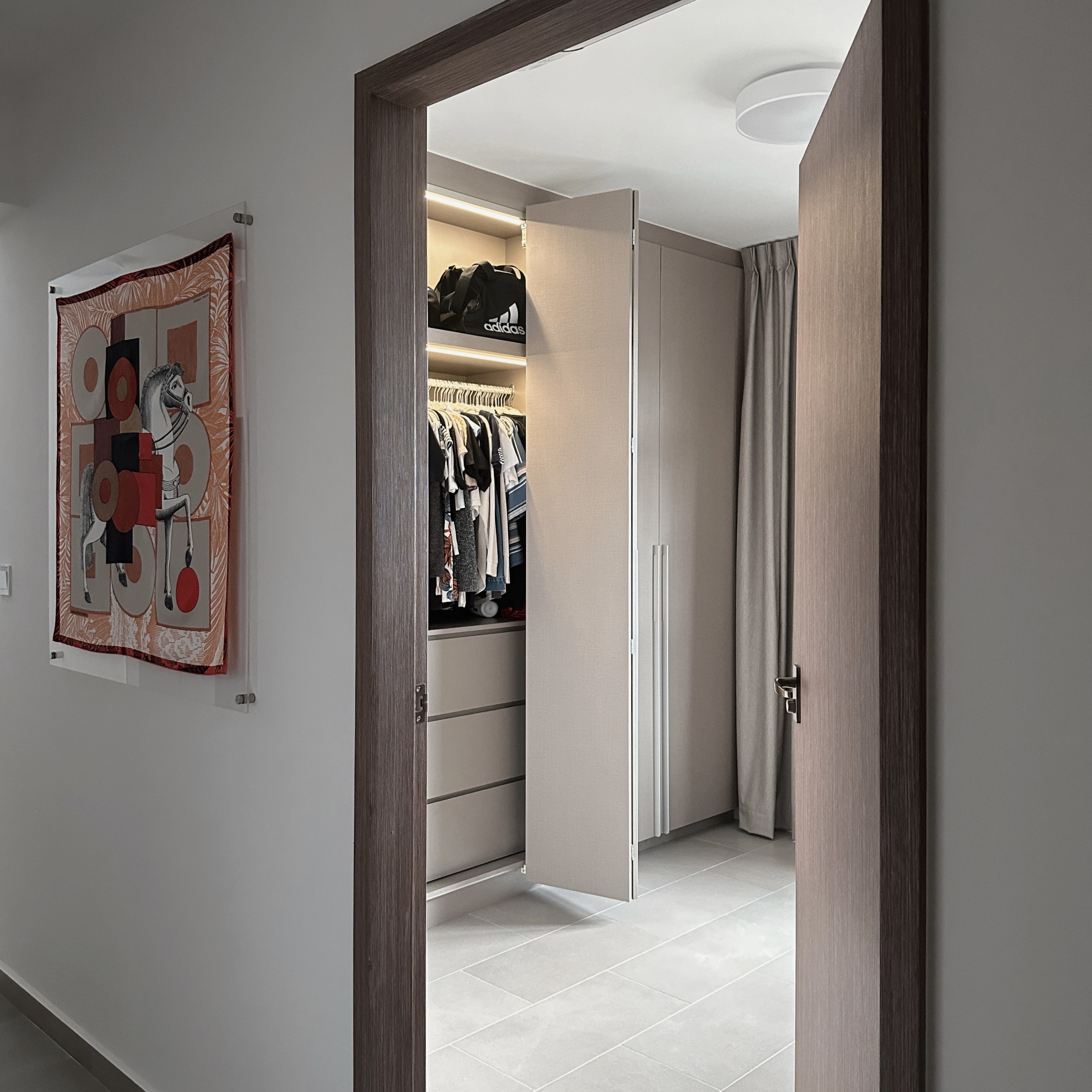 Welcome to Sirius Haus - Wall art, abstract design, geometric shapes, modern interior, minimalist decor, open wardrobe