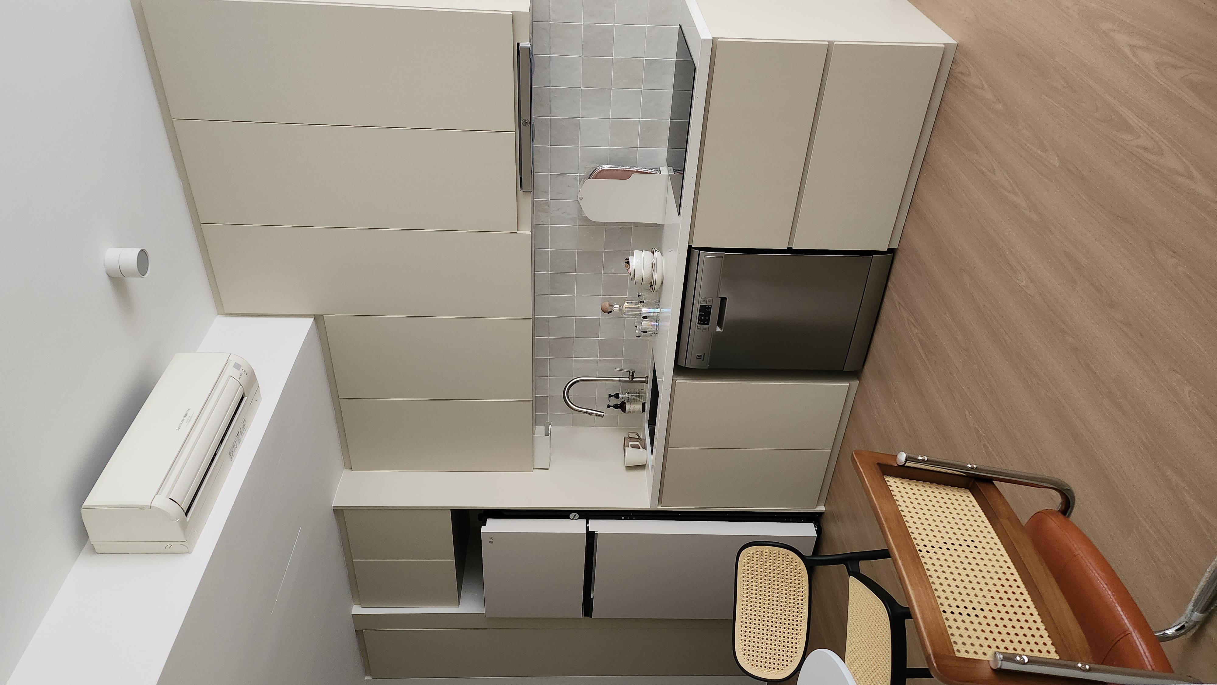 Minimalist Monopoly.home