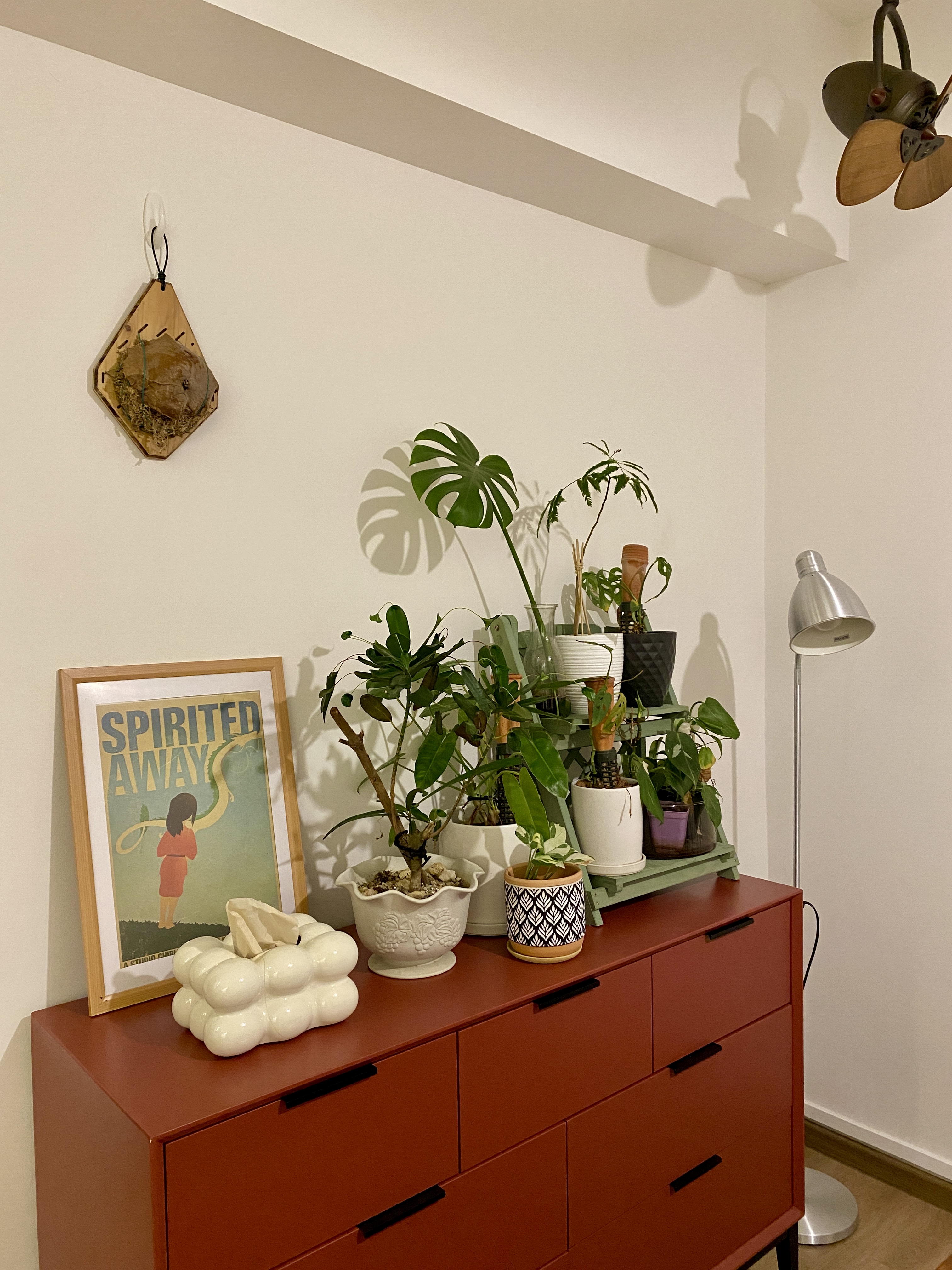 Cosy 4-room Mid-Century Boho home, inspired by nature