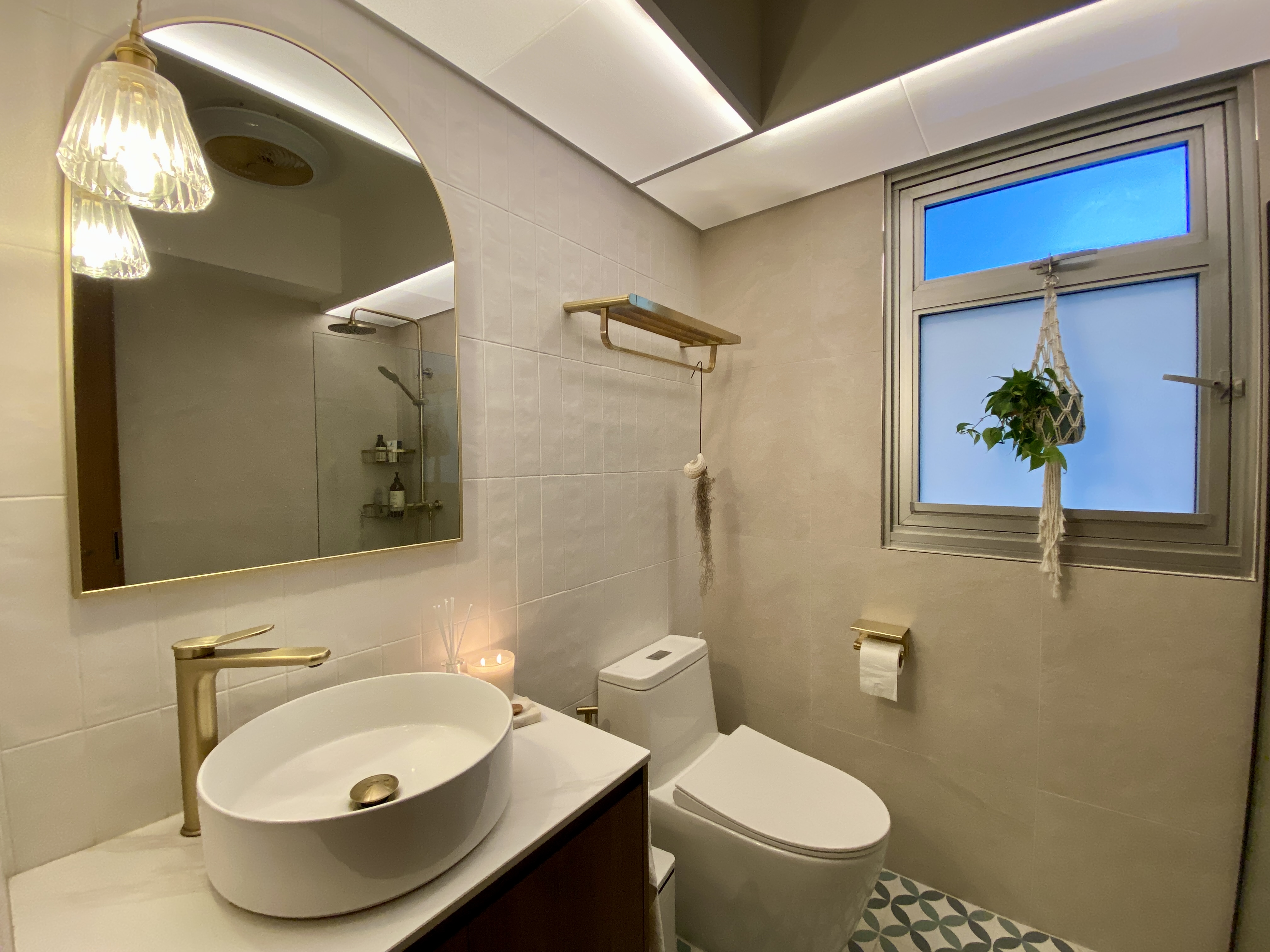 Cosy 4-room Mid-Century Boho home, inspired by nature