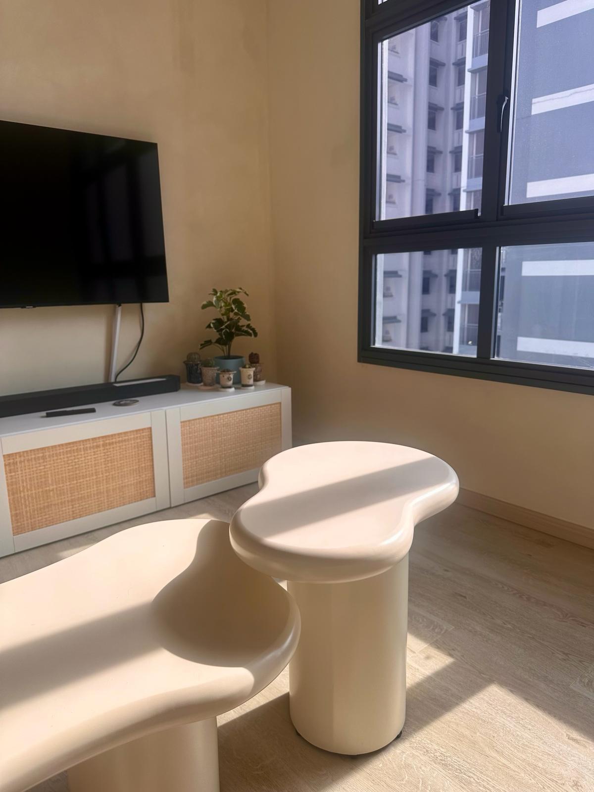 Wabi-Sabi home designed by Chefs to host Private Dinners - Modern minimalist living room, cozy seating area, bright and airy