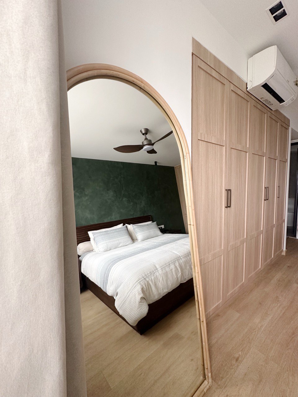 Home Hunt Chronicles: The Resale Route