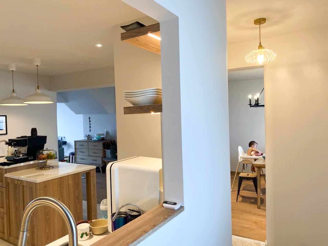A modern farmhouse dining area - where we come together - Modern kitchen with sleek design, minimalist decor, wooden accents