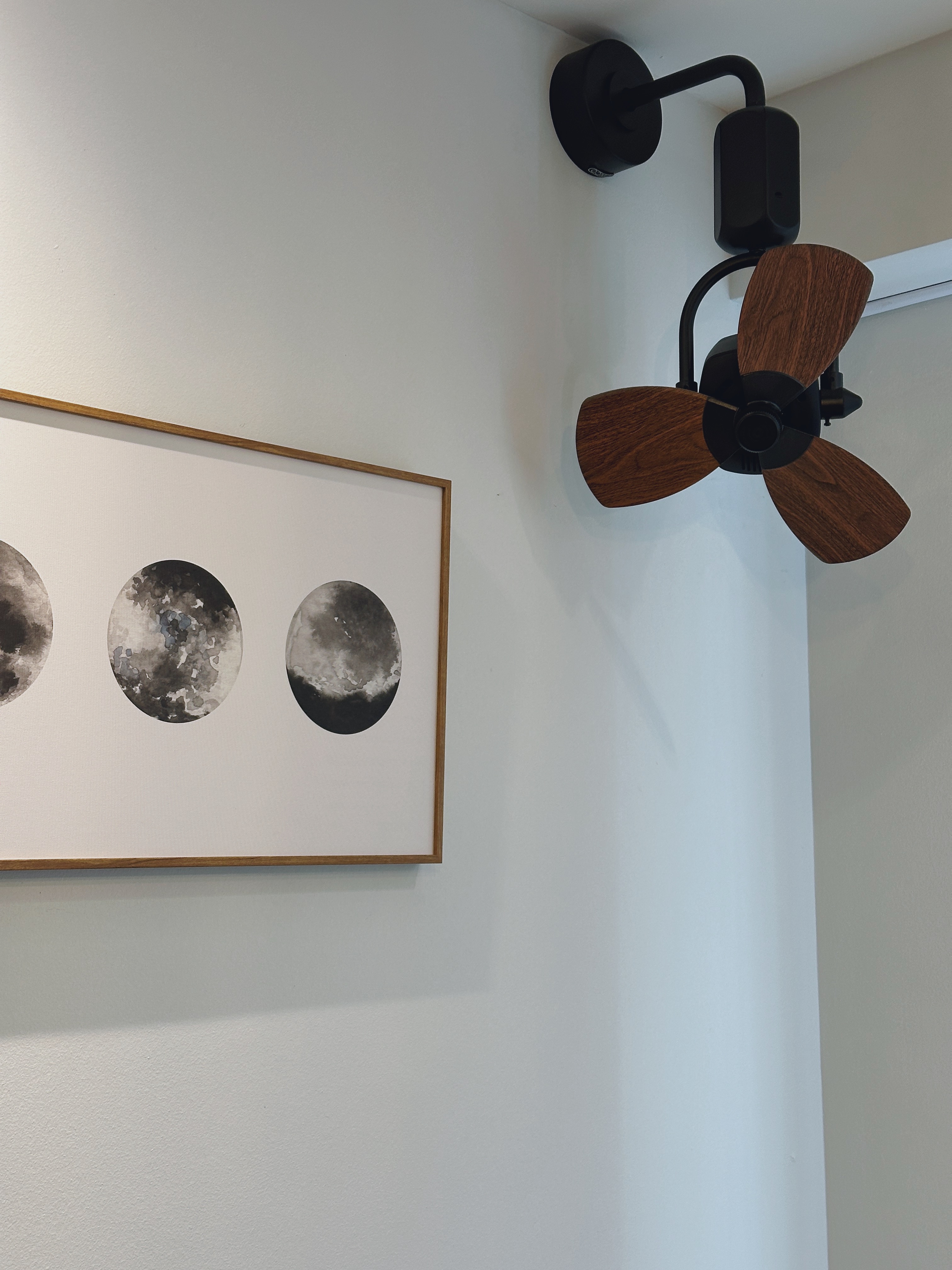 "You-can-always-count-on-tables-to-bring-people-together"-