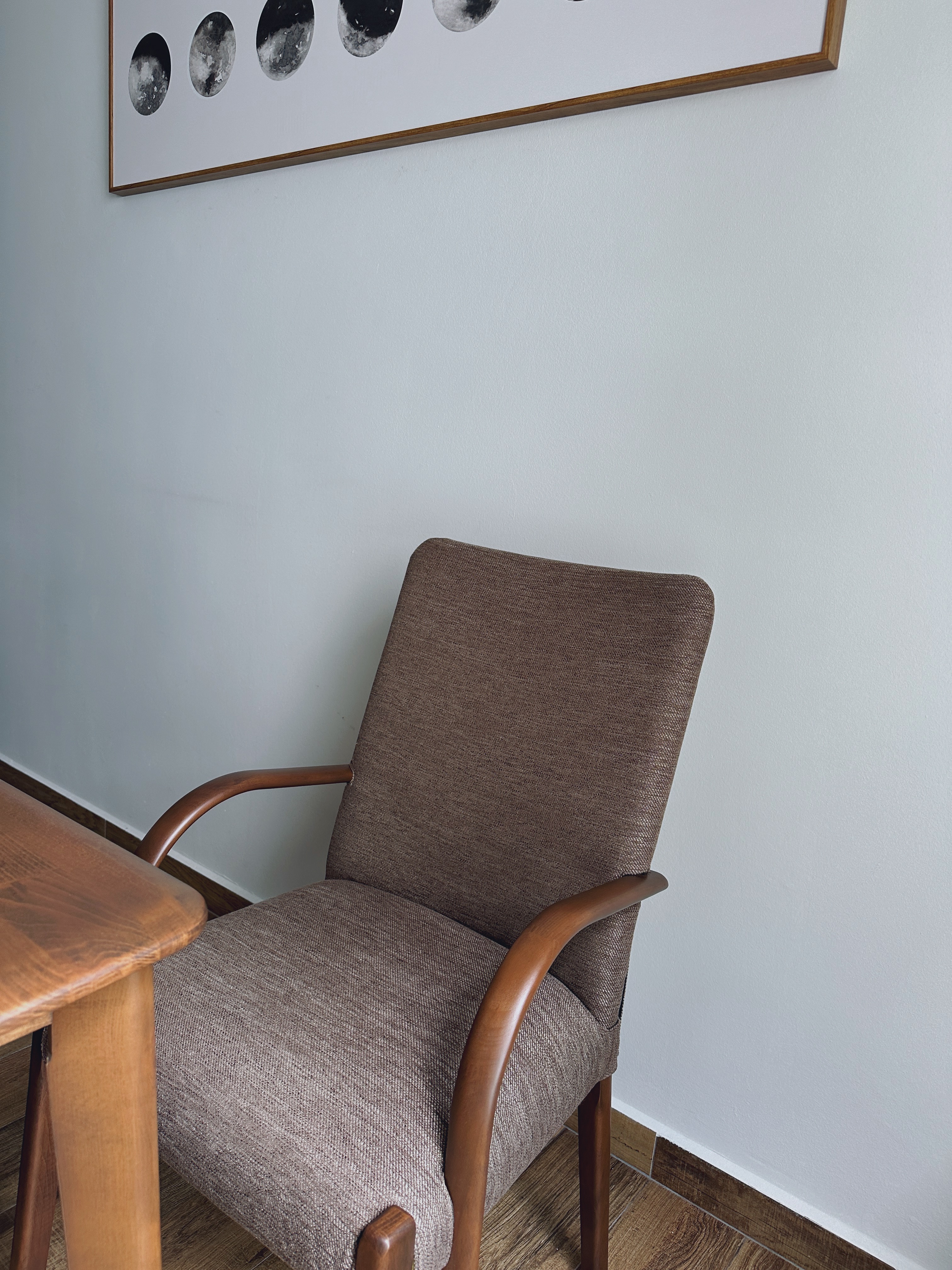 "You-can-always-count-on-tables-to-bring-people-together"-