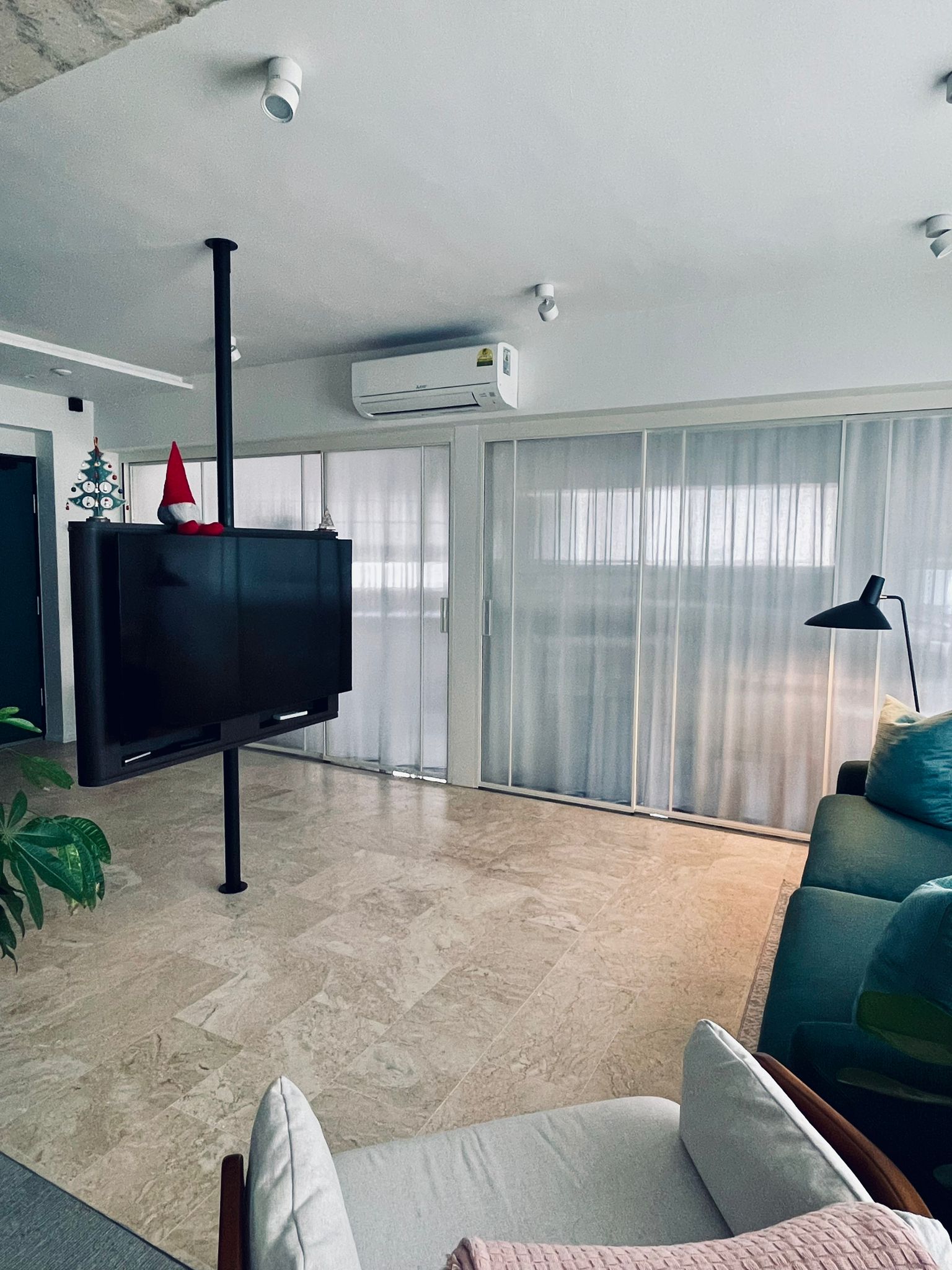 The-living-room---an-intimate-space-for-conversations-and-more!