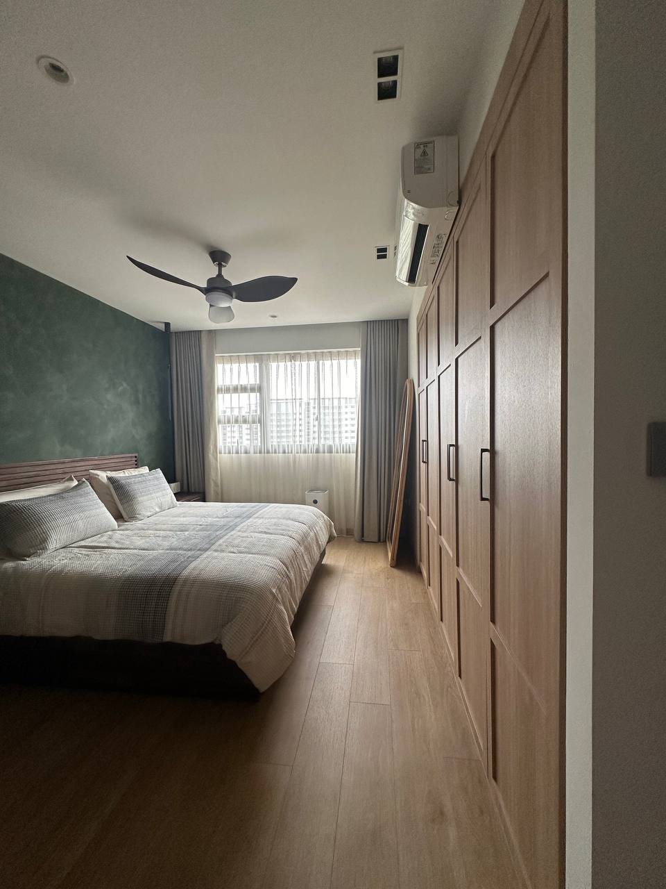 Bedroom-Made-For-A-Restful-Night-🌙🛏️