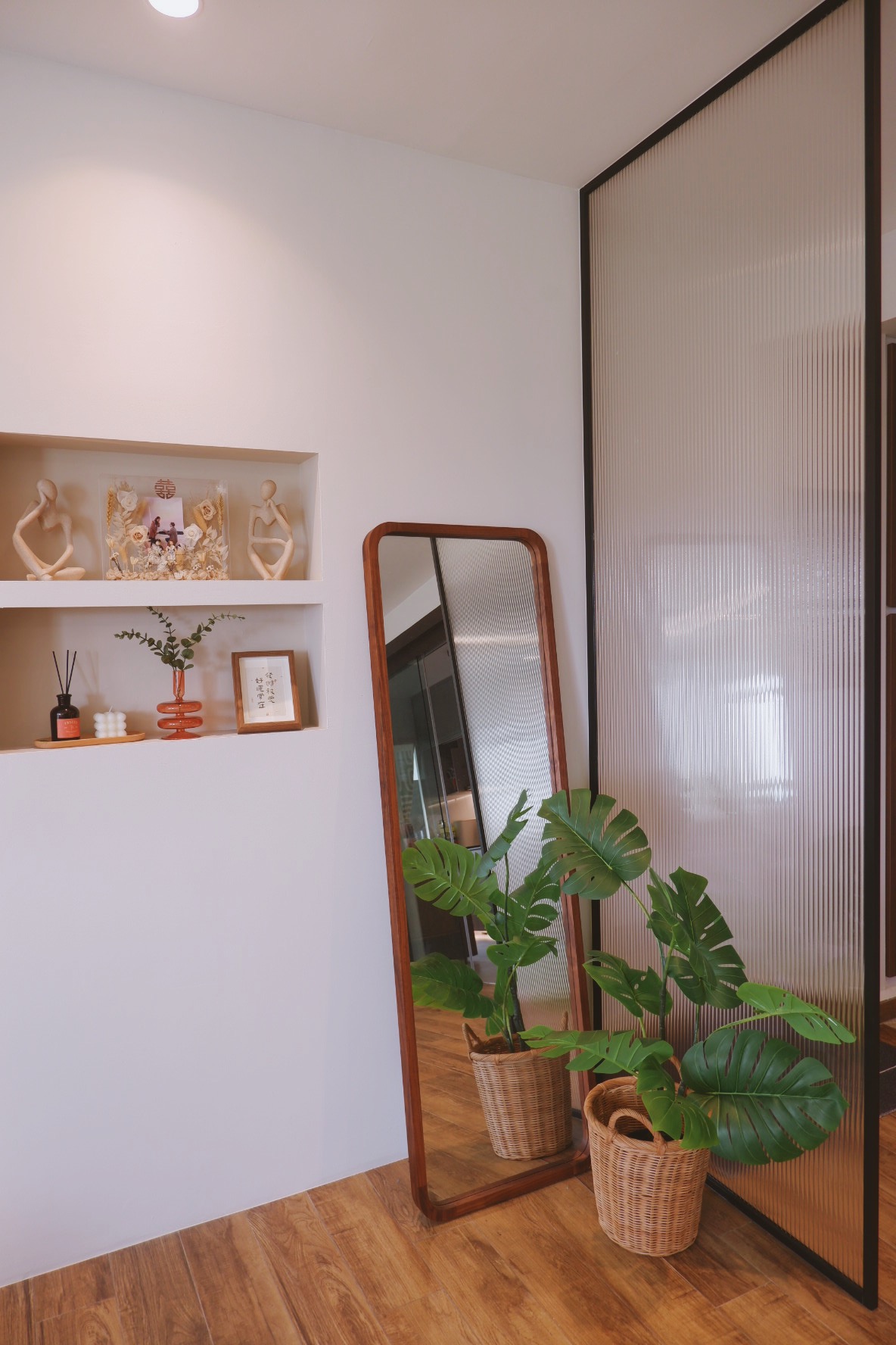 Our Simple Living Room: It's so-fa so good - Shelf with decorative items, wooden wall, white ceiling, minimalist decor