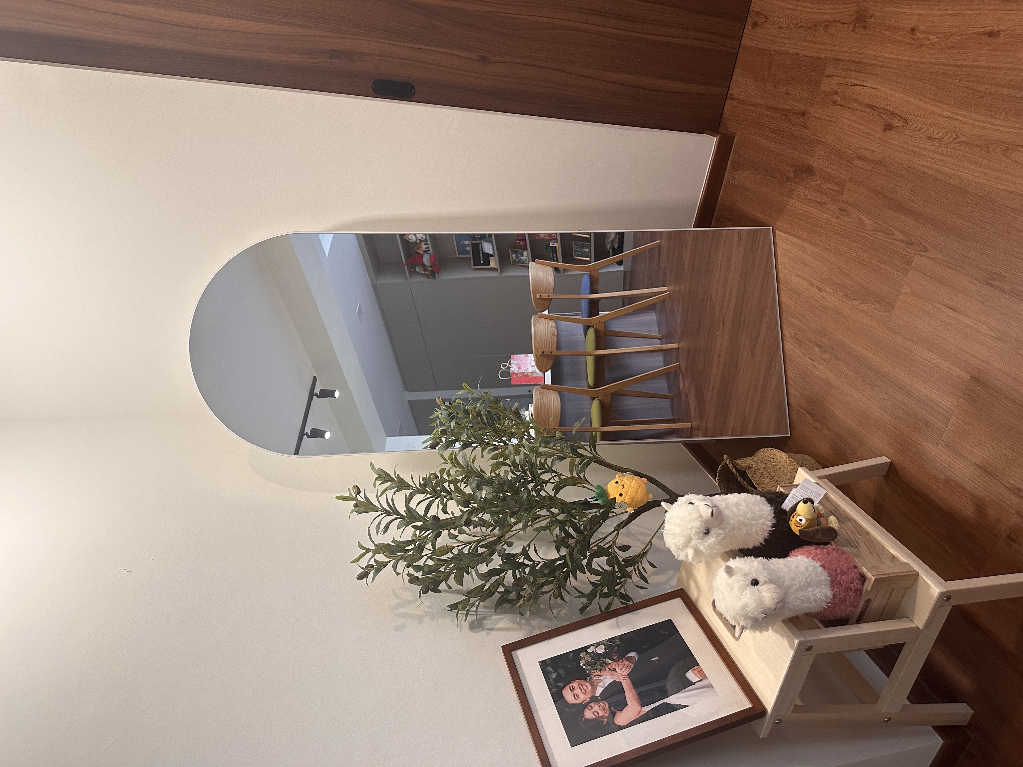 Faux-plants-are-our-new-friends🪴-