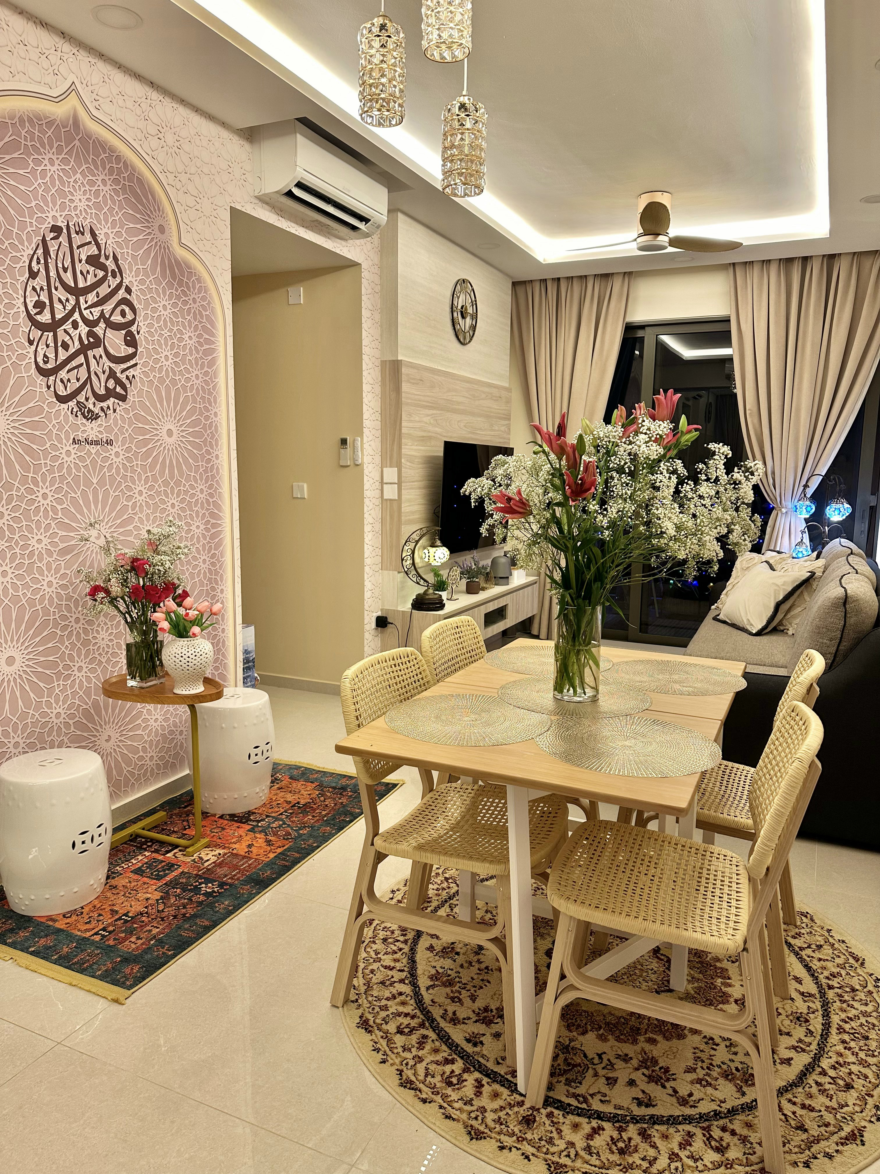 Cove-lights-and-a-mural-do-the-trick-for-our-new-condo!-