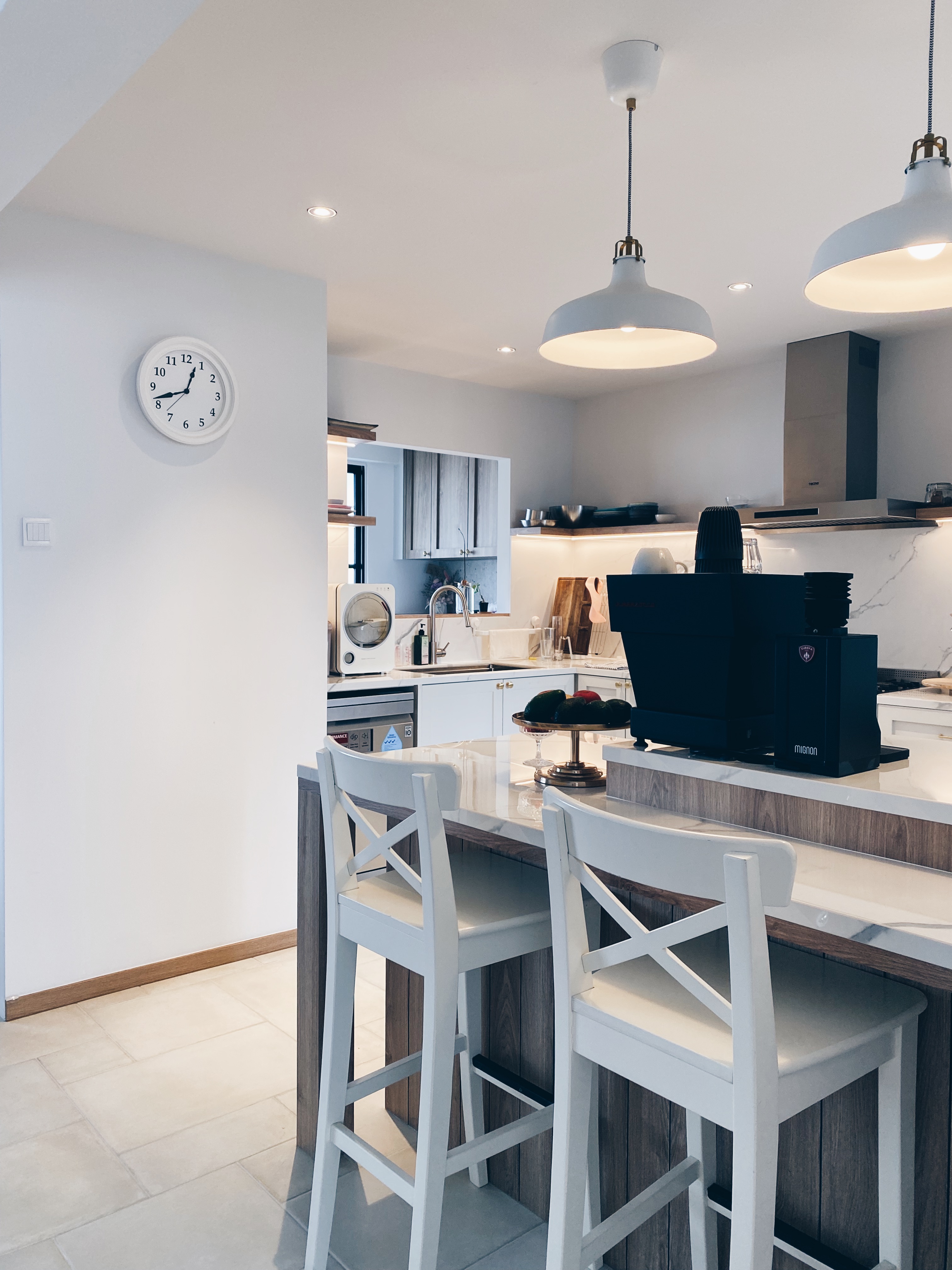 I love a white kitchen, it’s ruining my life, UNTIL ... - Modern kitchen with sleek design, minimalist decor, white color