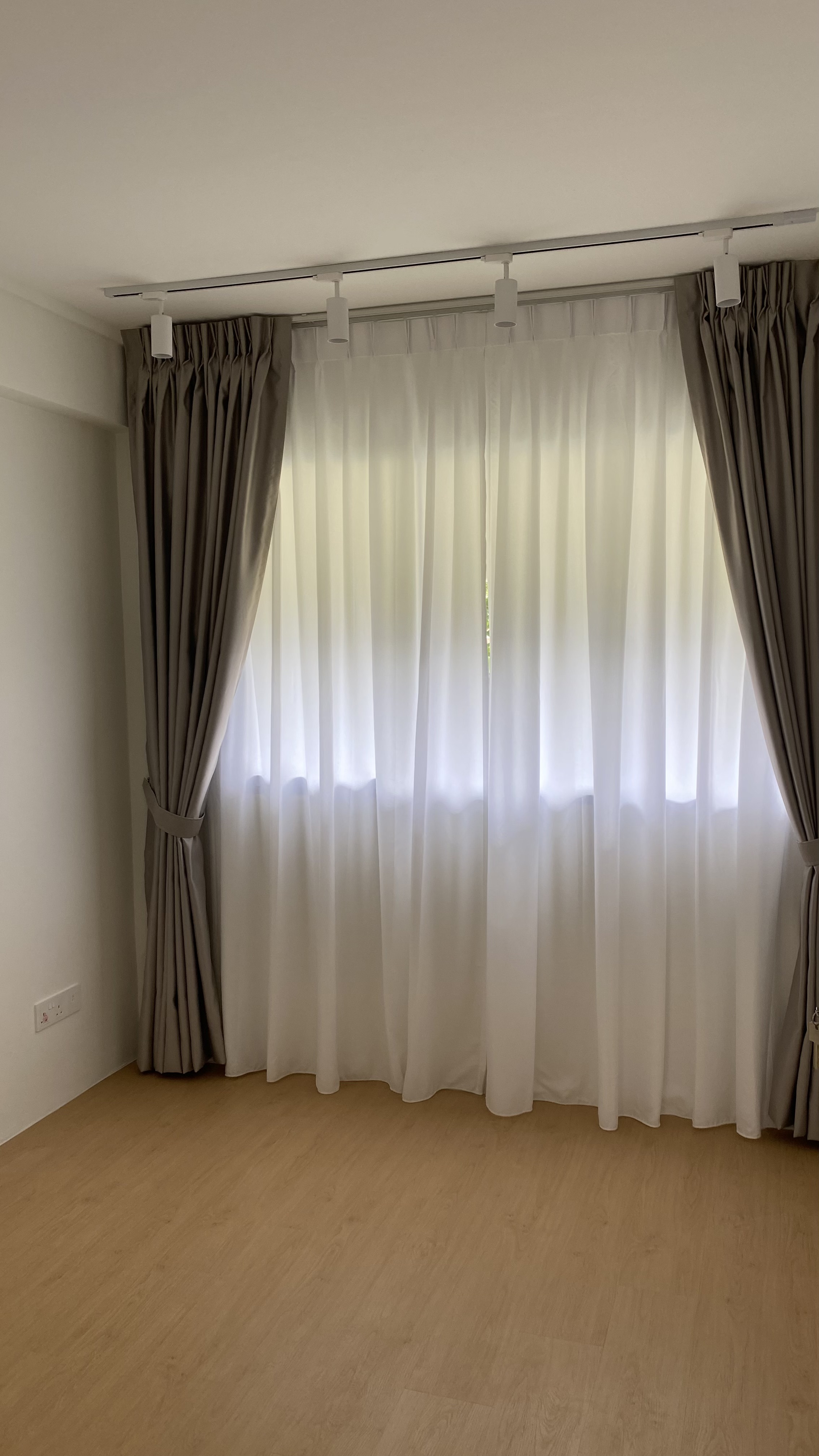 A-tiny-study-room-for-the-tiny-tofus-